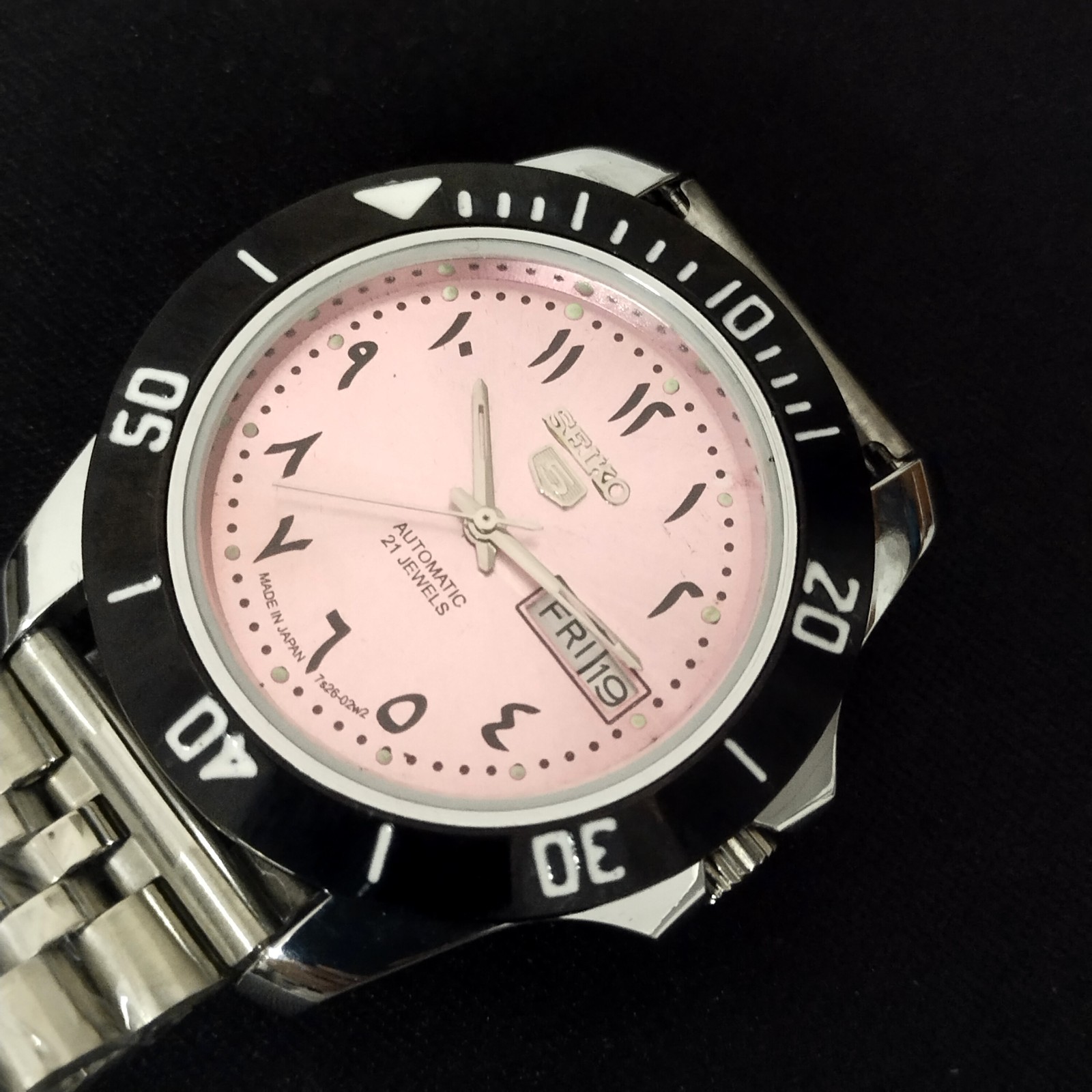 Vintage Seiko 5 Automatic Men’s Watch Pink Dial Arabic Numbers Working Perfectly