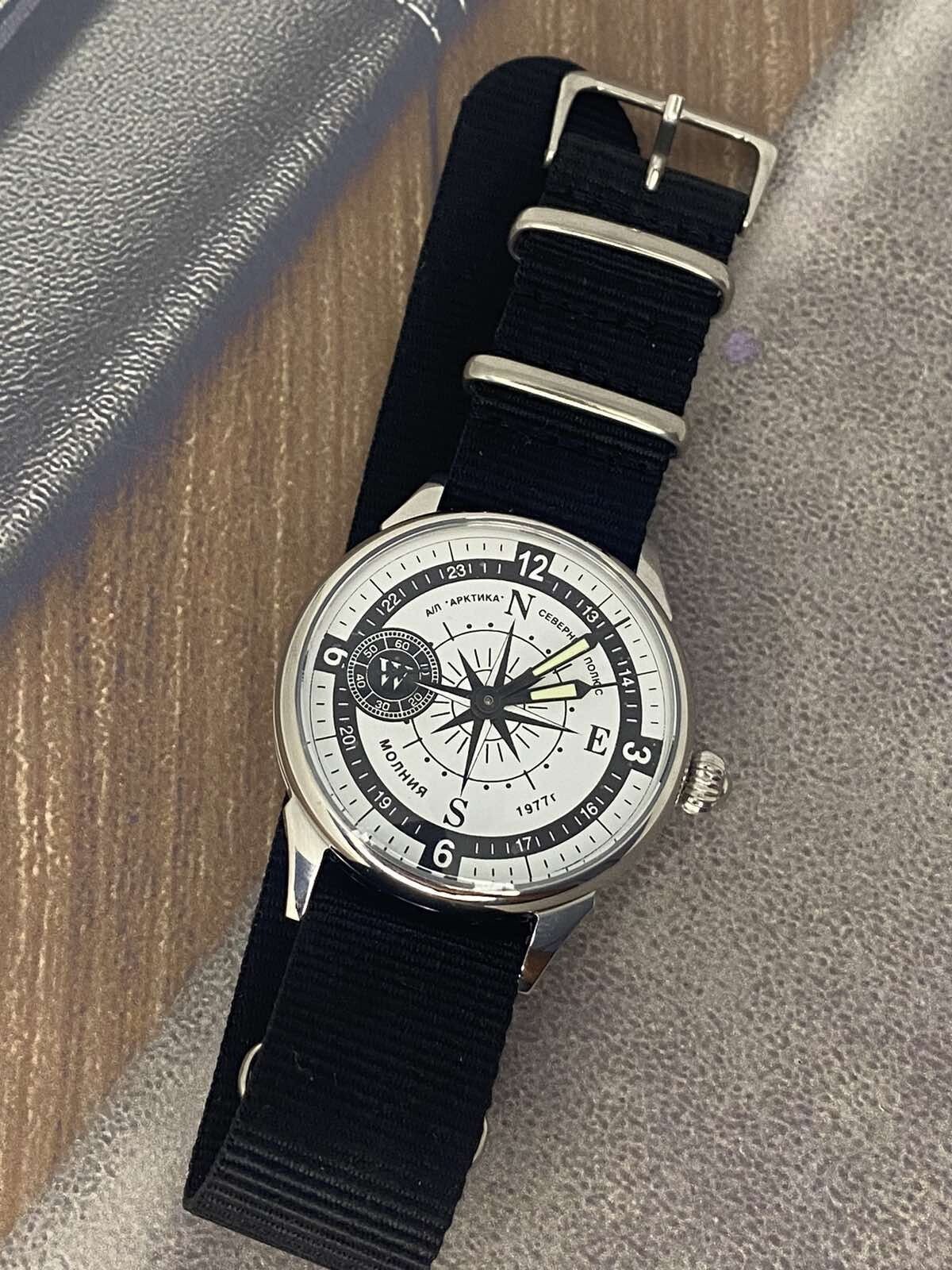 beautifull Molniya Compass Molniya 3602 43 mm , 22 mm strap, Mechanical