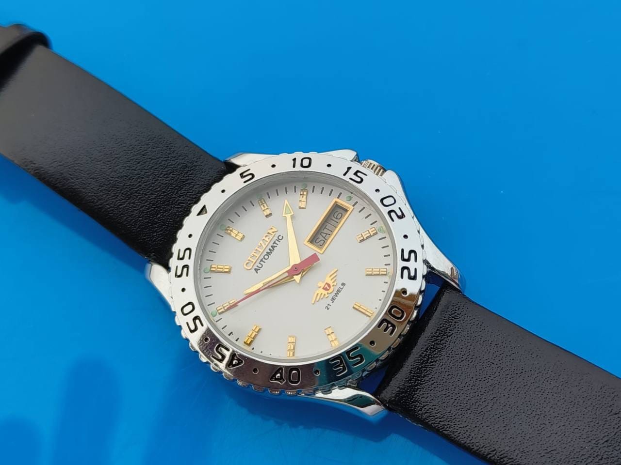 Refurbished Citizen White Dial Vintage Movemen Men’s Watch Exhibition Back 38mm