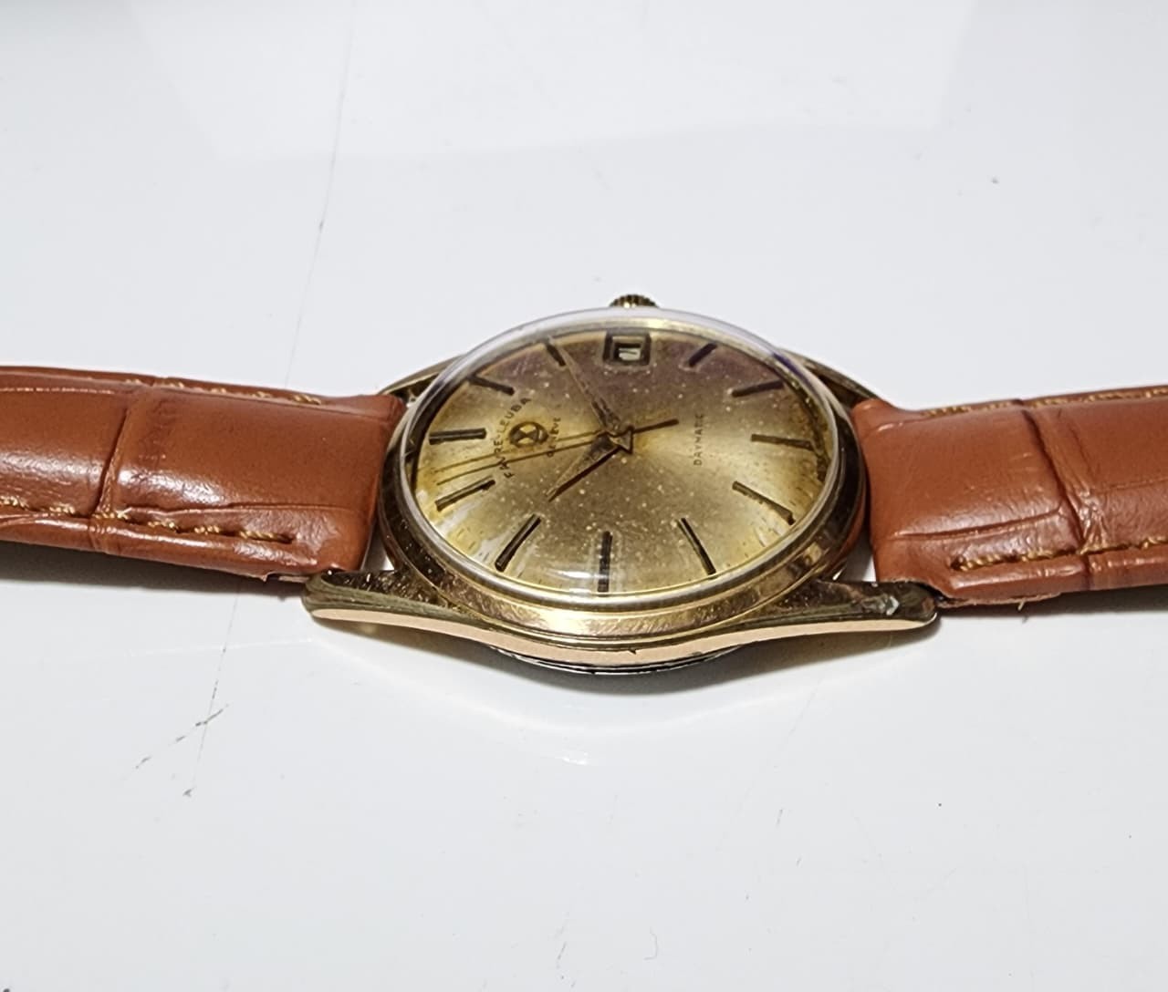 Vintage Favre-Leuba Daymatic Automatic Swiss Gold Dial Date Men’s Watch 21Jewels