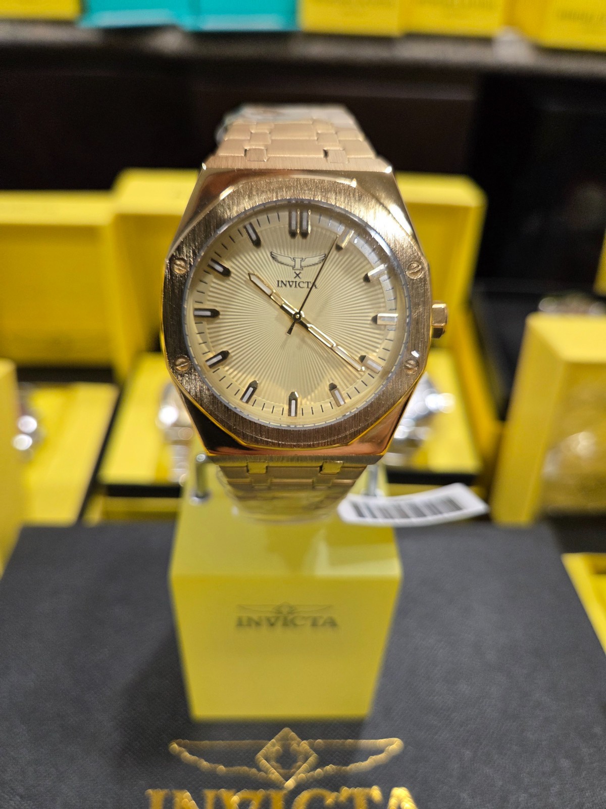 Invicta Specialty I by Invicta Men’s Watch – 42mm 69962 Gold W/Gold Dial New!