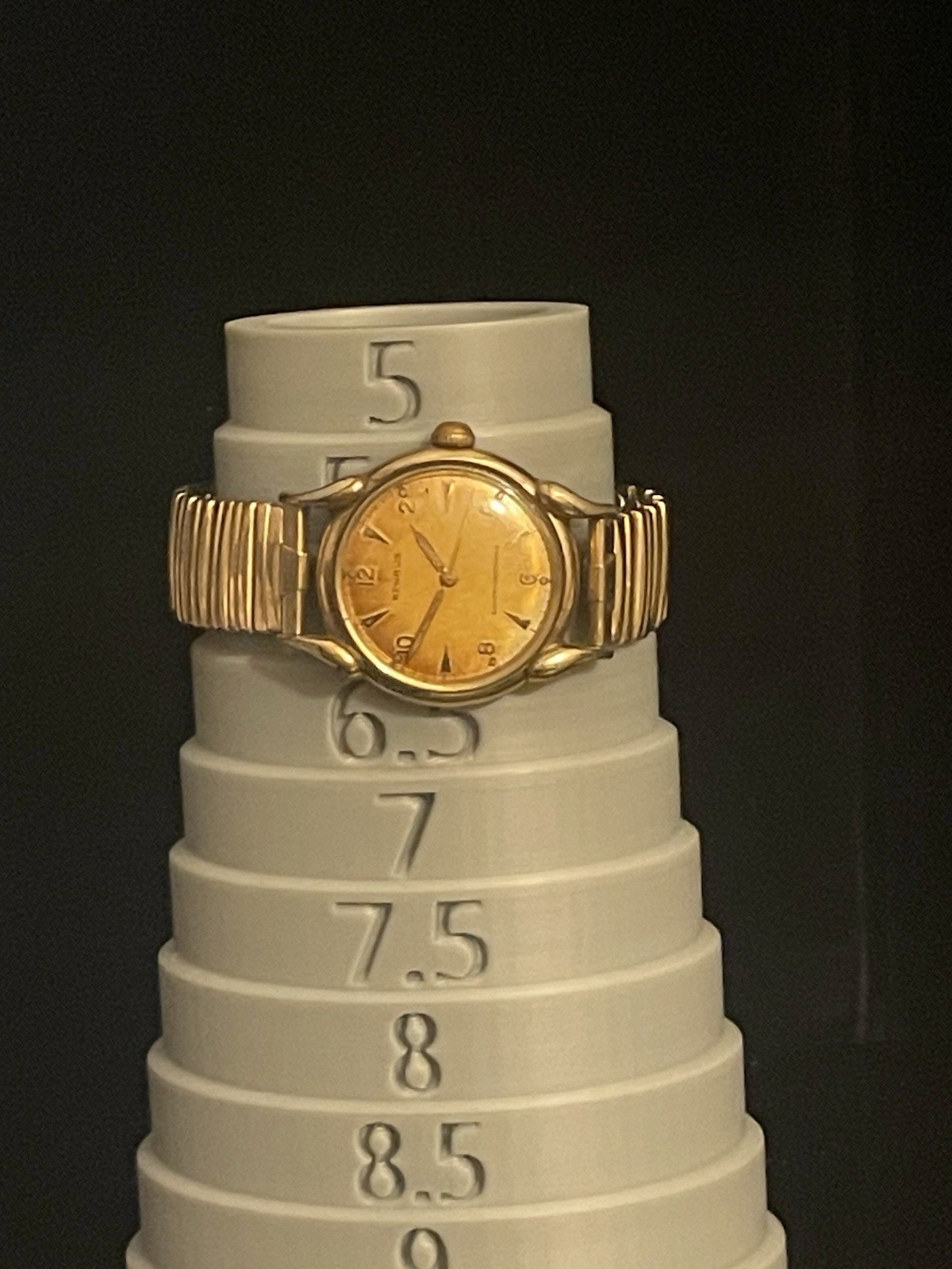 Vintage Benrus Manual Wind Shock-Absorber Swiss Watch Gold Tone Patina Dial Runs