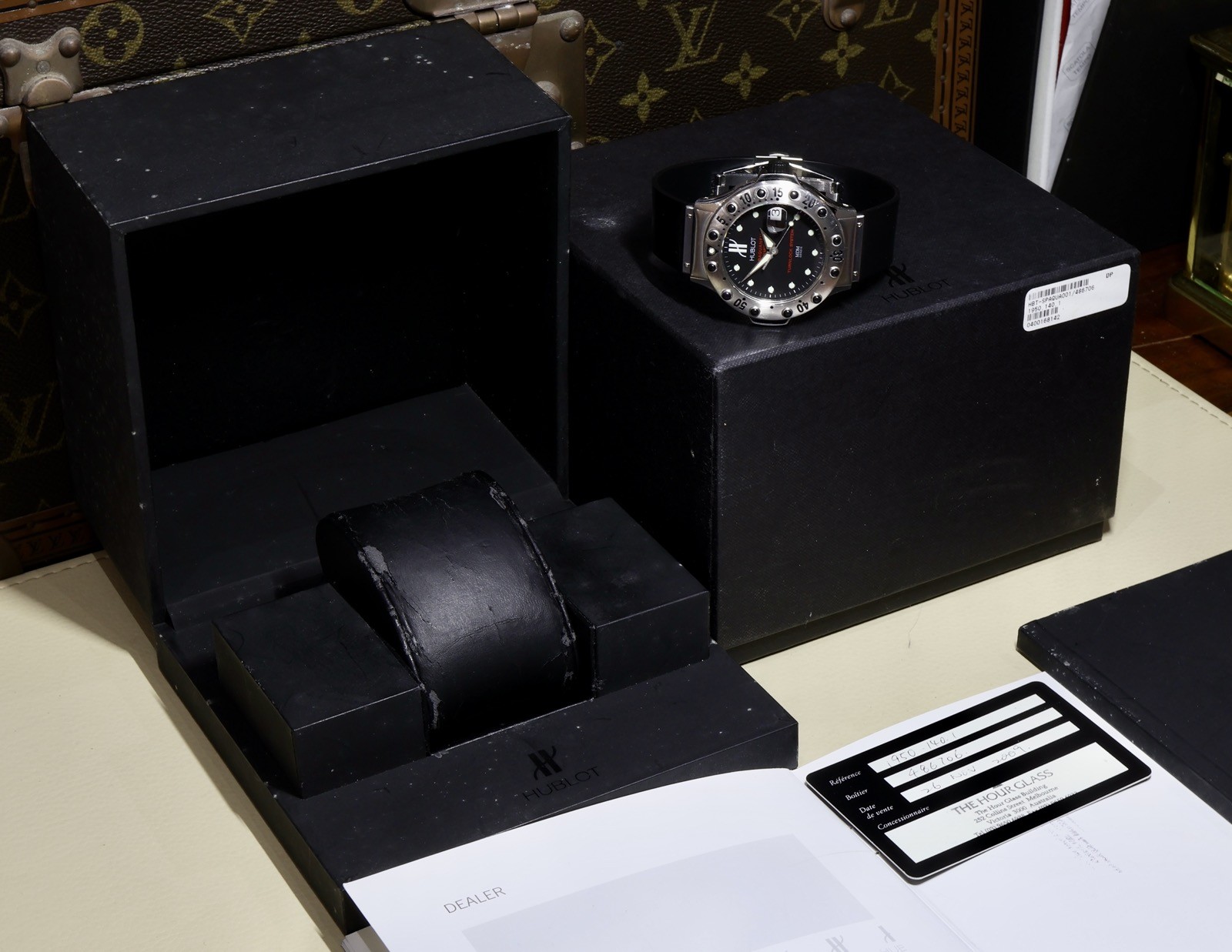 Auth. 2009 Hublot Subaquaneus 2000m Steel Automatic Watch Box & Docs 1950.1