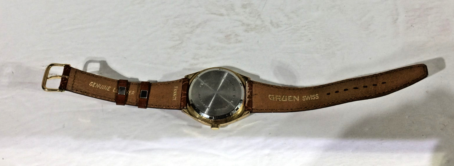 Vtg 1970’s Caravelle Electrotime Day Date Wristwatch Steel & Gold Tone 7J Works