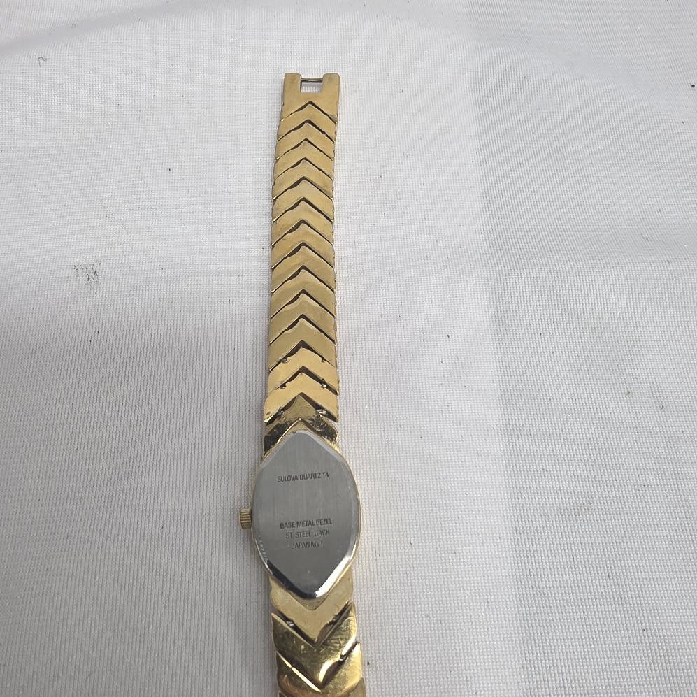 BULOVA Gent’s Wristwatch NONE – ENTER BULOVA WATCH BY MODEL NUMBER (B07009324)