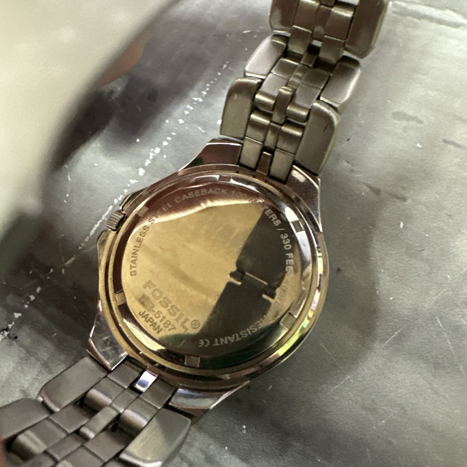 Snap-on Tools FOSSIL Watch with bottom half of tin NO lid to tin