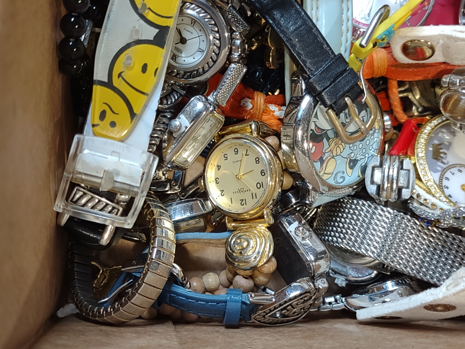 3Lb Watch Lot Assorted Variety Lot Many Are Currently Working DWL2