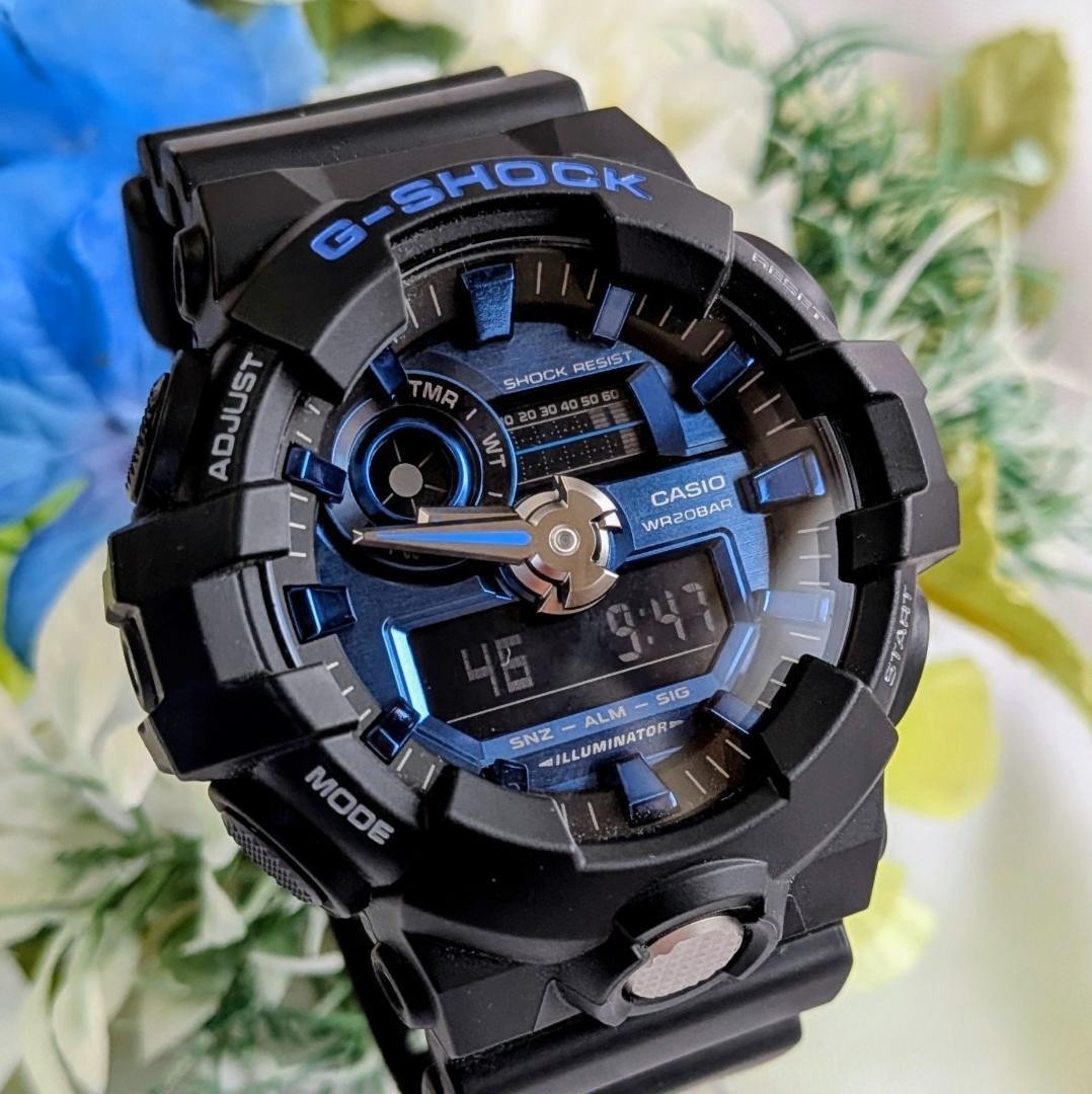 Excellent condition Casio G-Shock men’s watch, indigo blue, digital-analog,