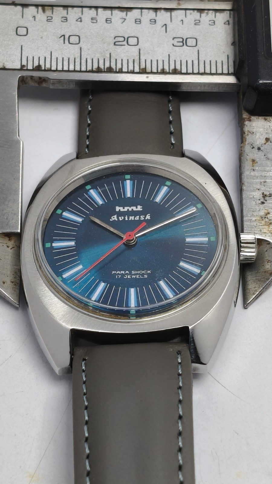 HMT Avinash 17J Hand Winding Wrist Watch For Men’s In Working Condition