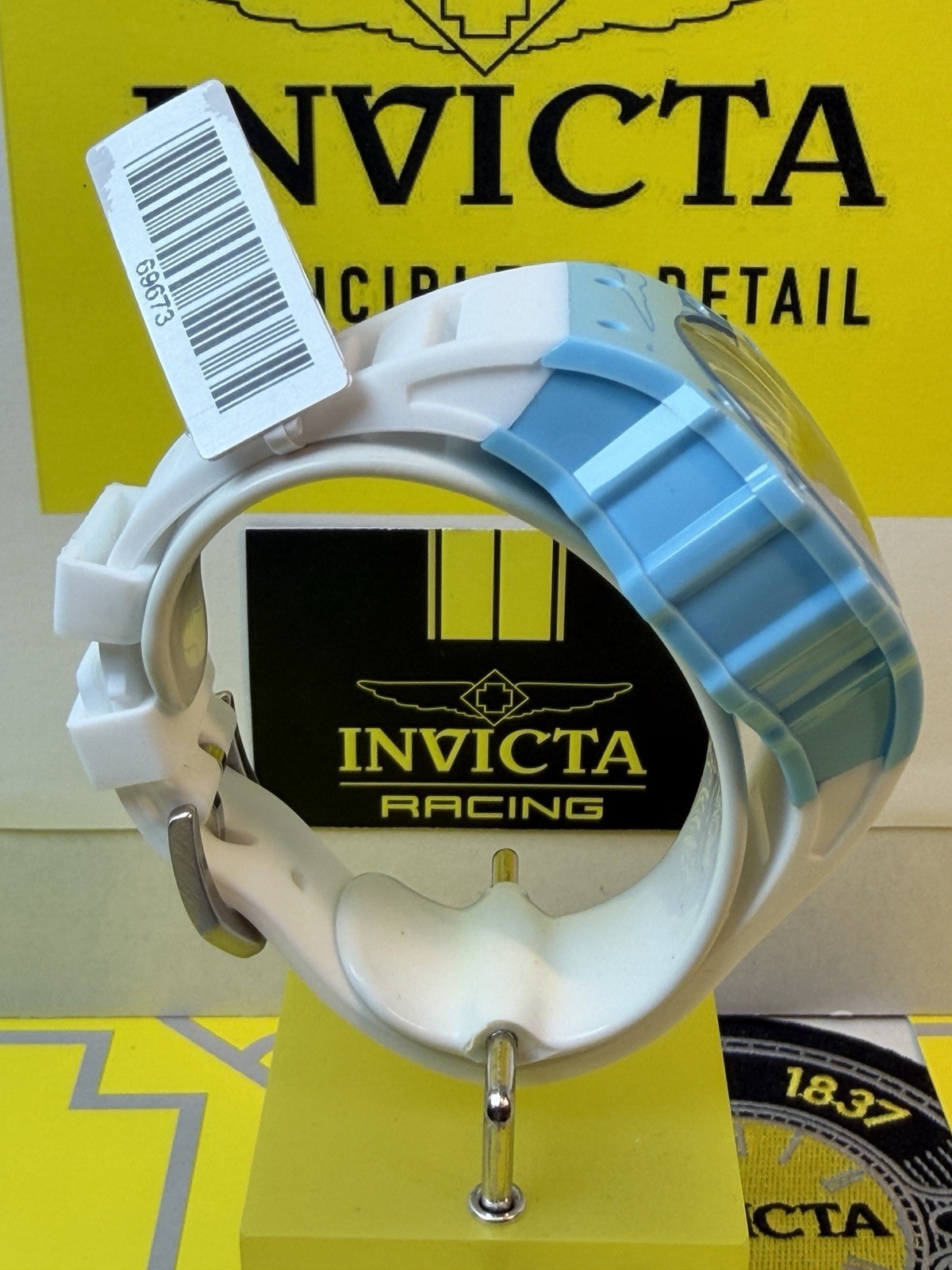 Invicta Racing Vaulthan Men’s 44mm Chronograph , White Blue Watch! NEW & SHARP!!