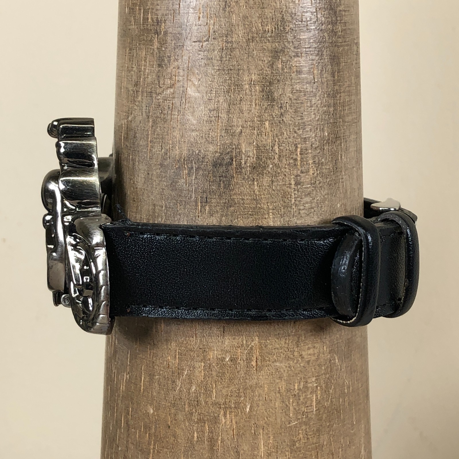Vintage Da Vanci Men Dress Leather Motorcycle Quartz Analog 28mm Watch 7 1/4″