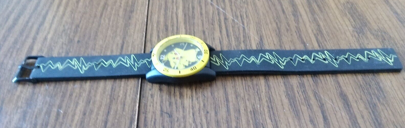 Pokemon Pikachu Watch(2017 Accutime Watch Corp) POK3018 None Working
