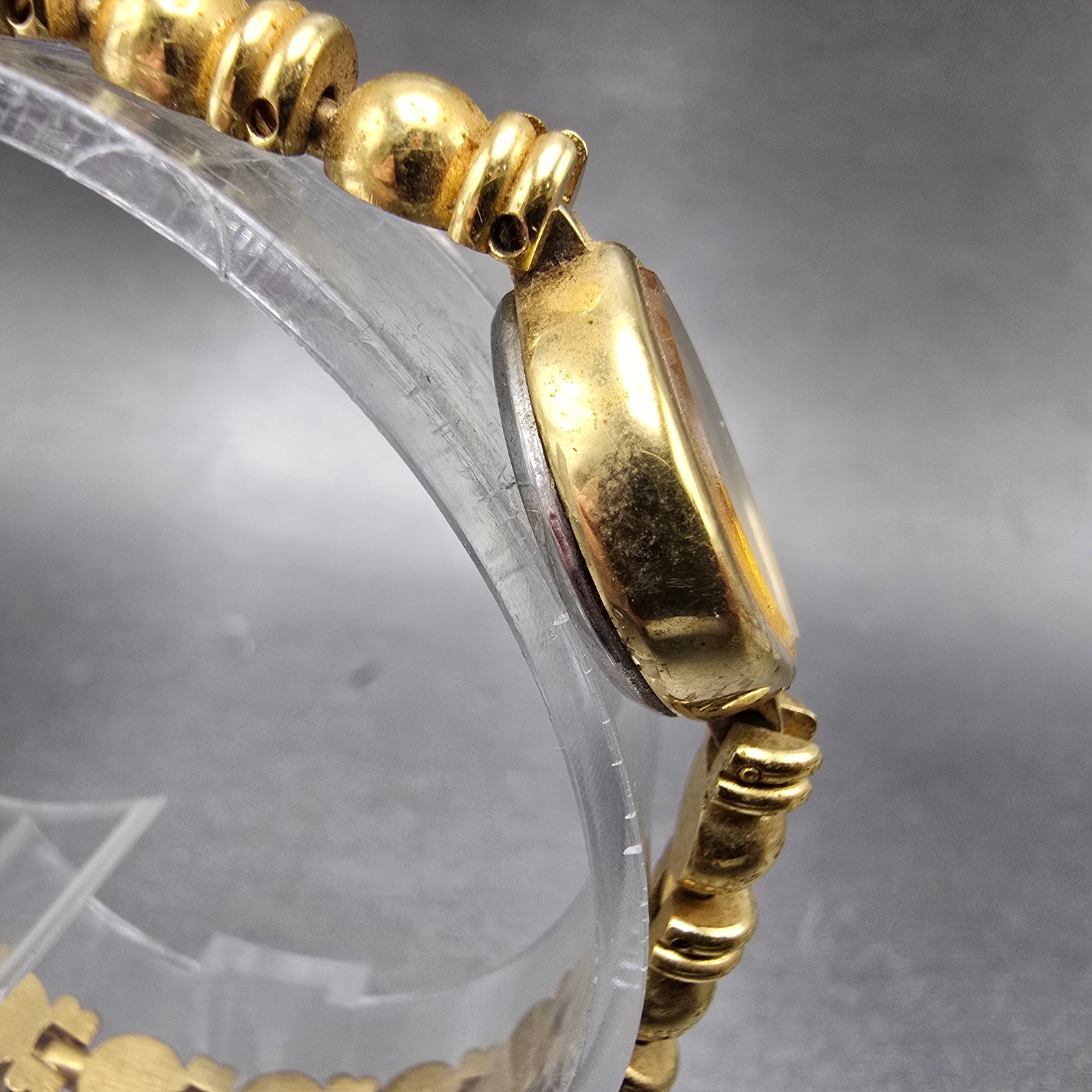 Casio Menuet Watch Women 16mm Champagne Dial Gold Tone Oval LGQ-204 New Battery