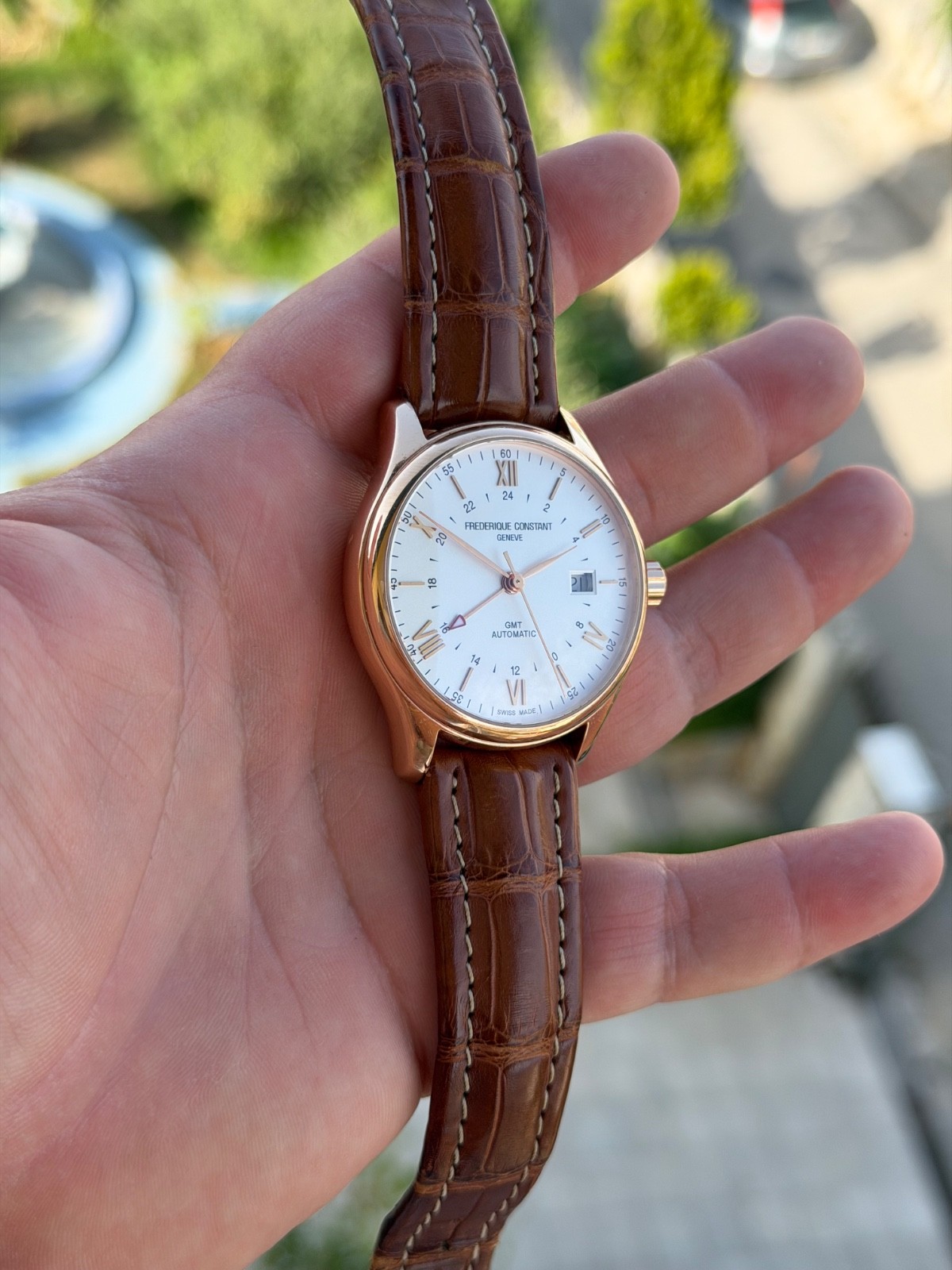 Frederique Constant Classics Automatic GMT FC-350X5B4/6 PVD Rose Gold 42 mm