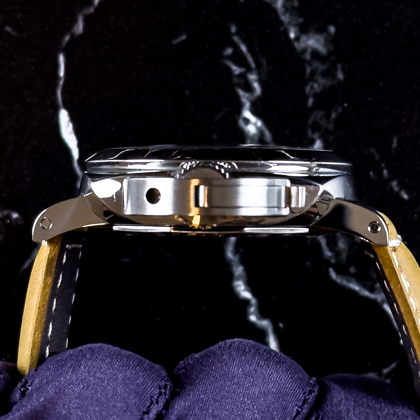 Panerai Luminor 1950 GMT 42mm Steel Hobnail Dial PAM01535 – PAM 1535 – B & P