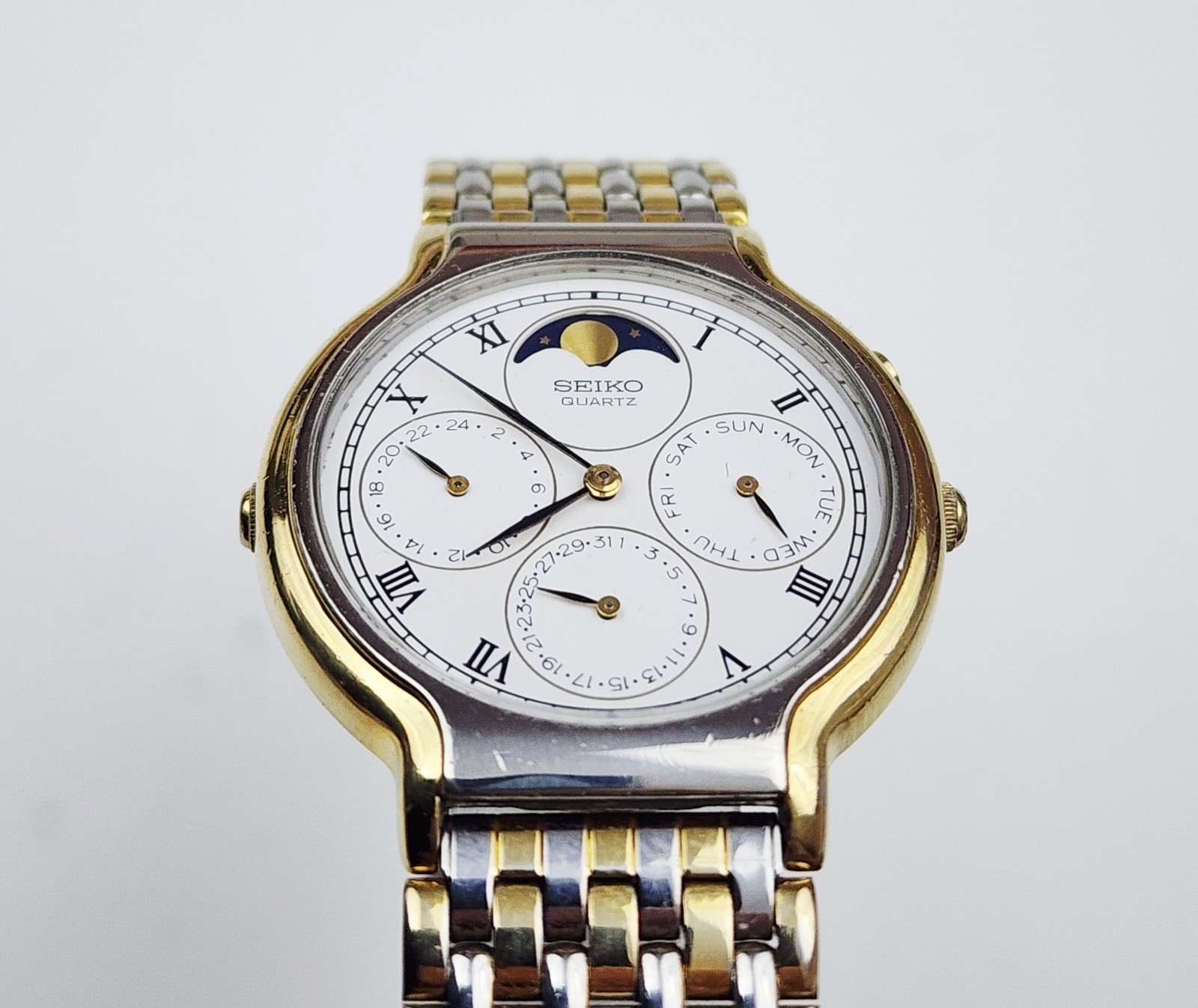 Men’s JAPAN Vintage 1988 MULTIFUNCTION MOONPHASE Watch SEIKO 7F38-7020. Midsize