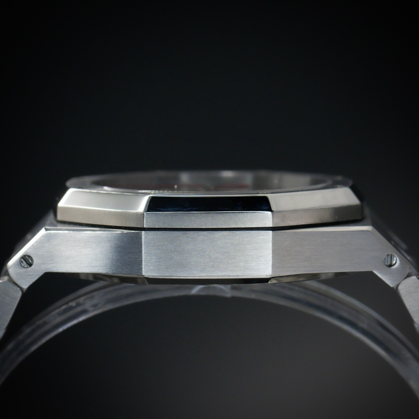 AUDEMARS PIGUET Royal Oak Chronograph 39 | “Panda” | Ref. 26300ST.OO.1110ST.06 |