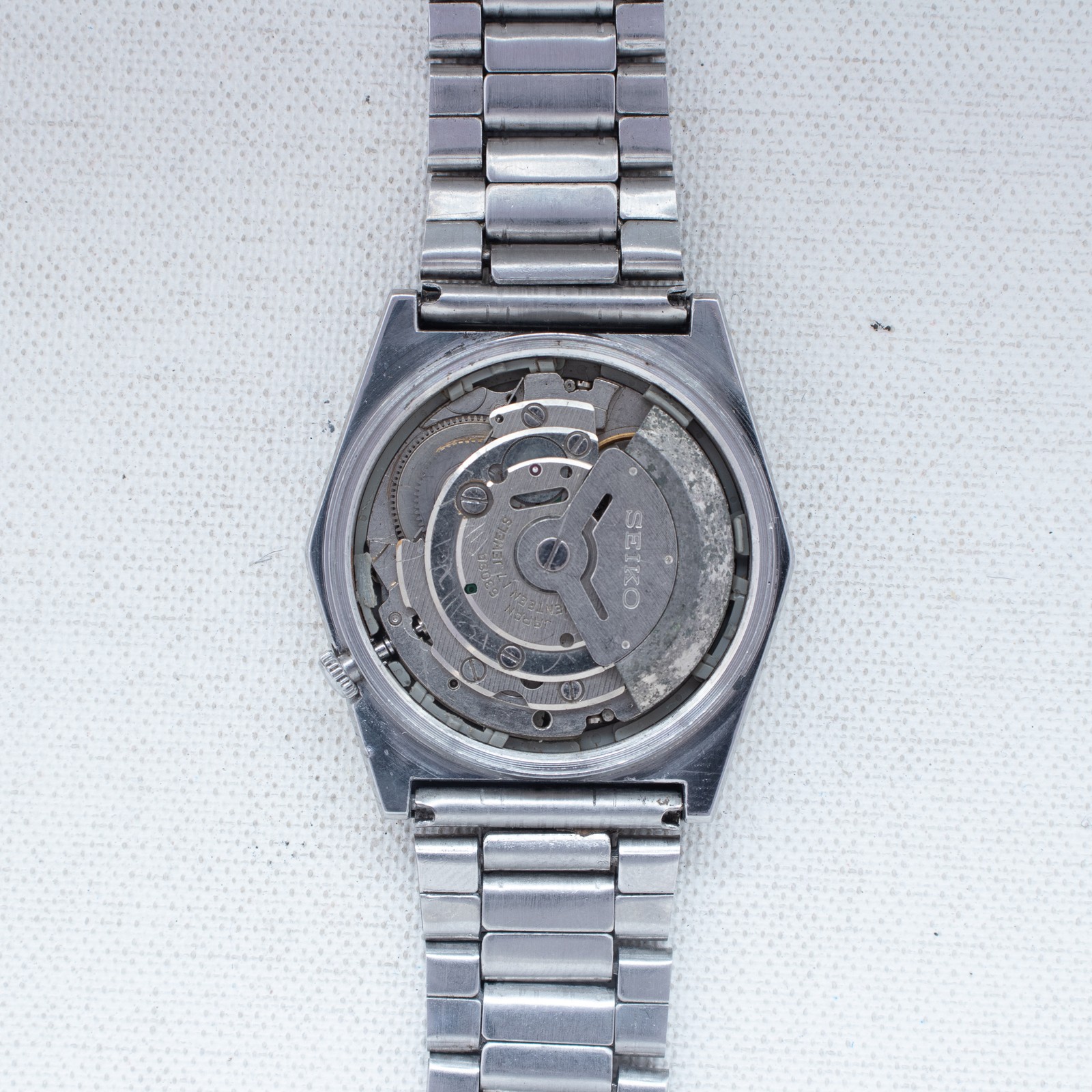 Vintage Seiko 5 Auto 6349-5420 Diagonal Striped Silver Dial Bilingual Day Watch