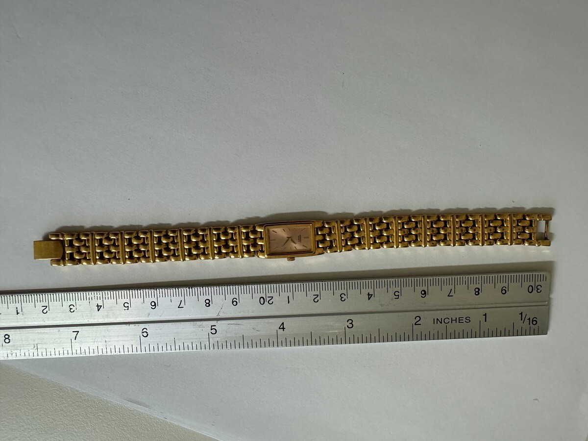 Vintage Seiko 2E20 Petite Yellow Gold Tone Small Tank PINK DIAL watch 13.5mm