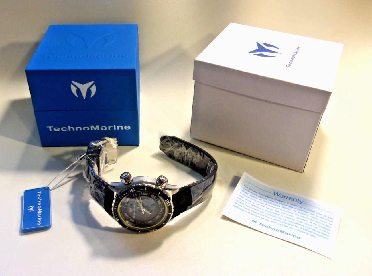 TechnoMarine automatic dual zone. Rotating inner ring. NH70A. 45mm. New in box.