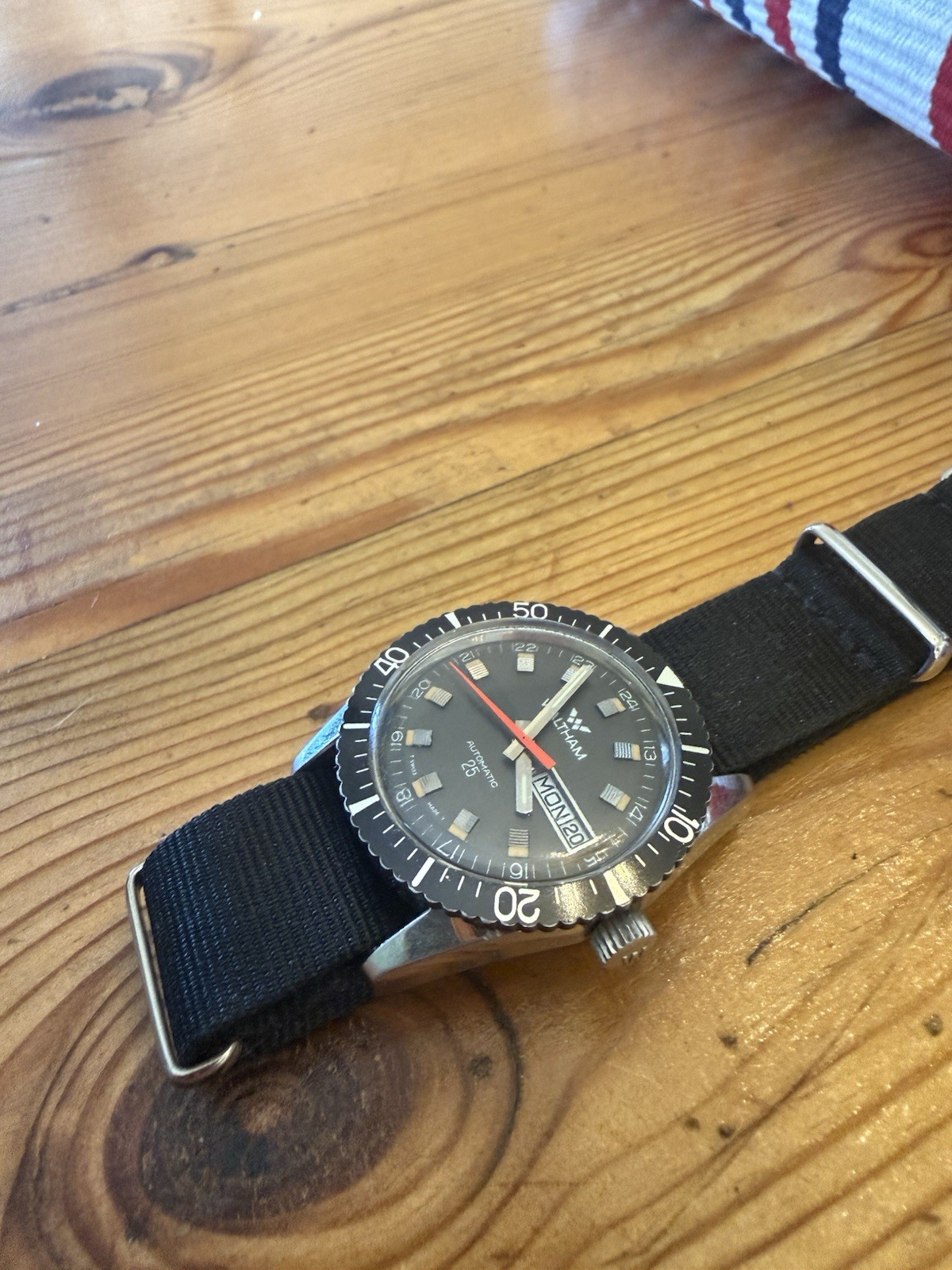 Waltham Vintage 1970s Day Date Automatic Skin Diver NATO Strap