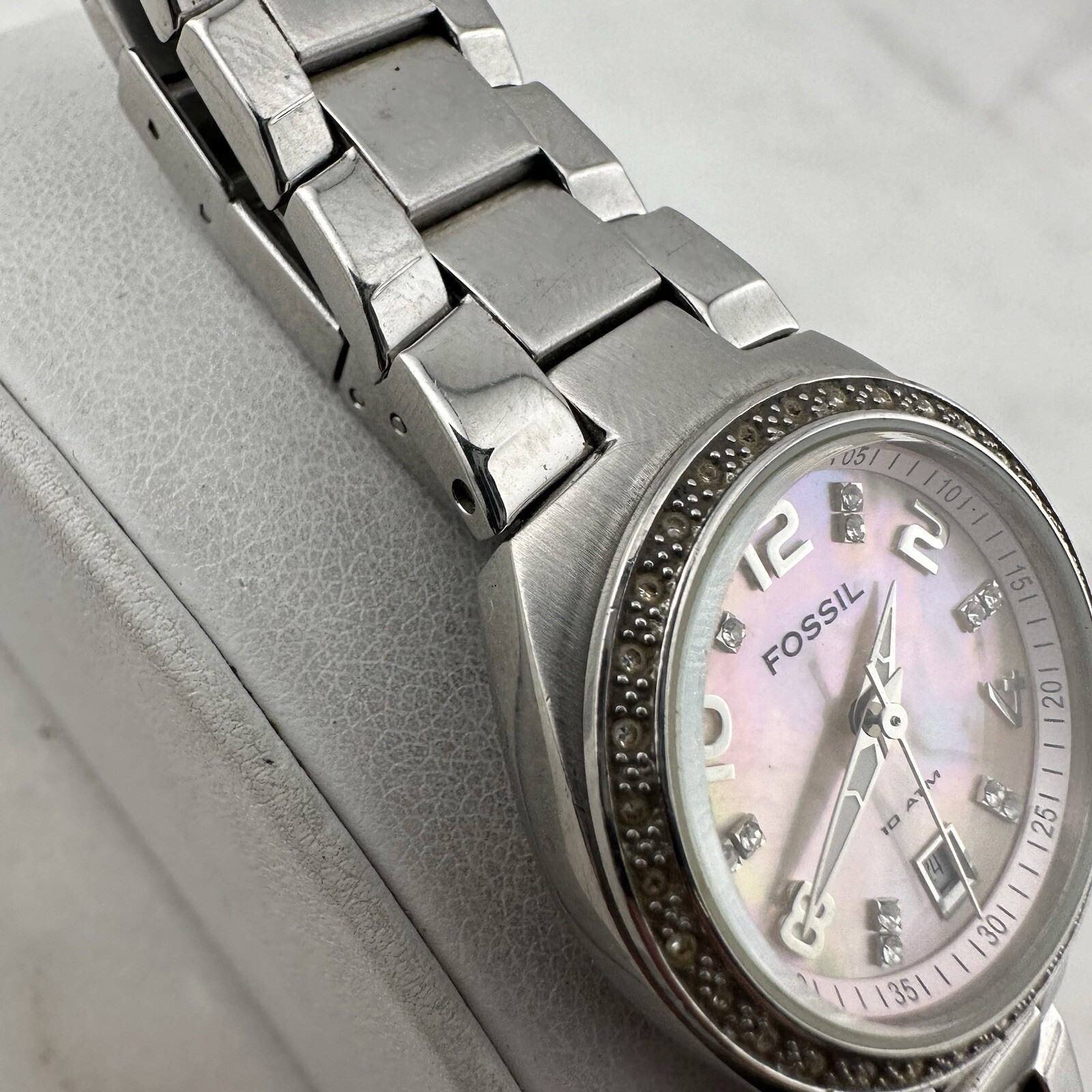 Fossil Flash Watch Women 28mm Silver Tone Date Bling MOP Dial New Battery Sz 6”