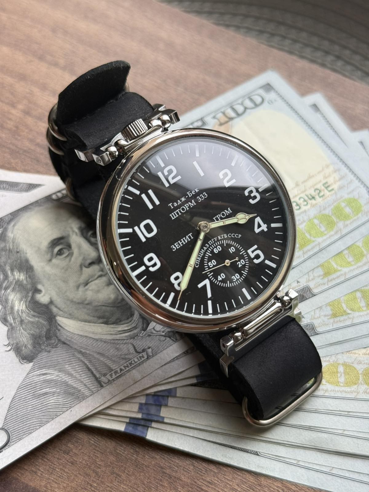 Watch Molniya Mechanical Vintage Soviet Molnija Russian 3602 Dial Wrist Man USSR