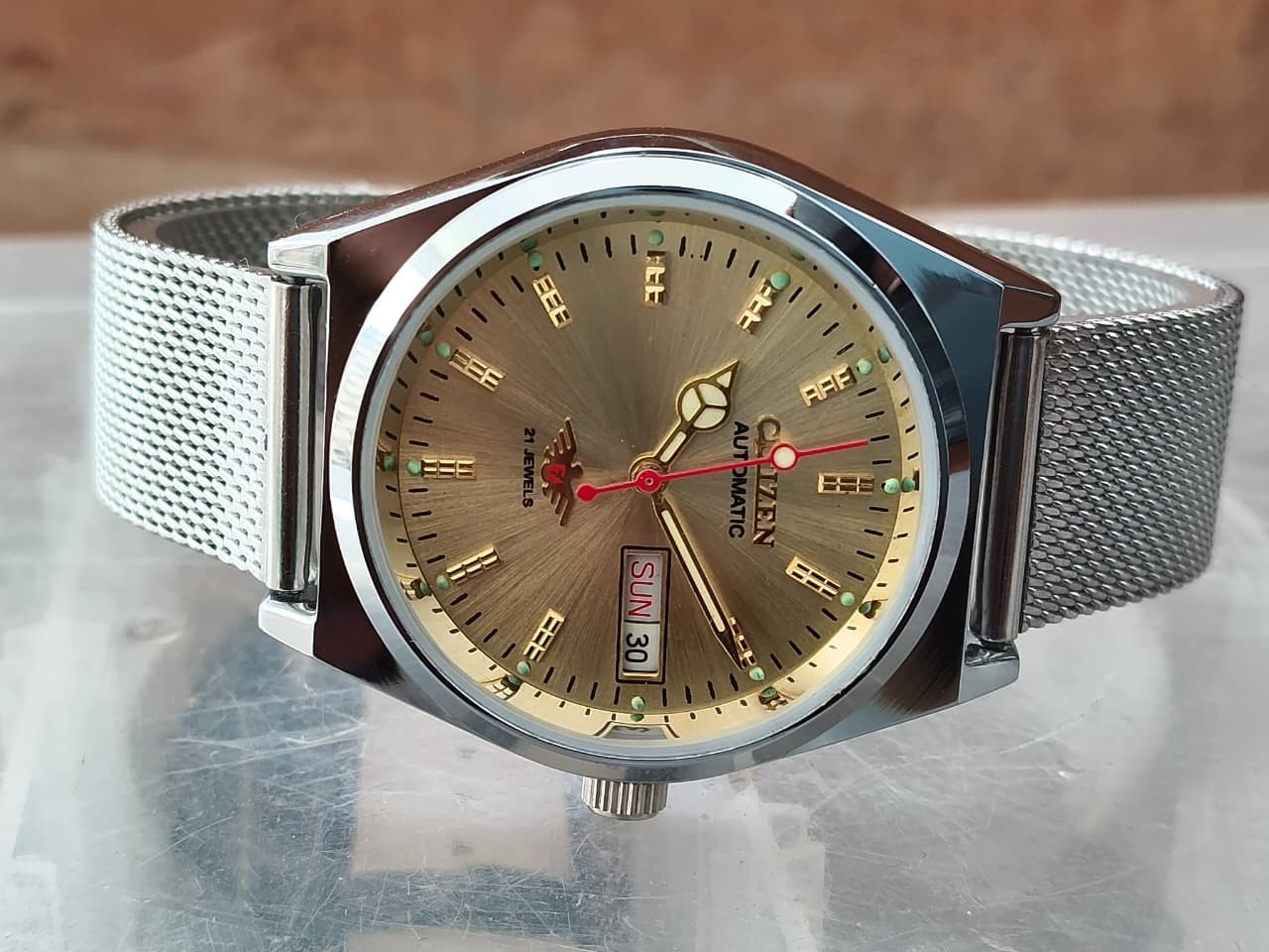 Automatic 8200 21Jewels Restored Dial Golden DayDate Mens Japan Watch Vintage 76