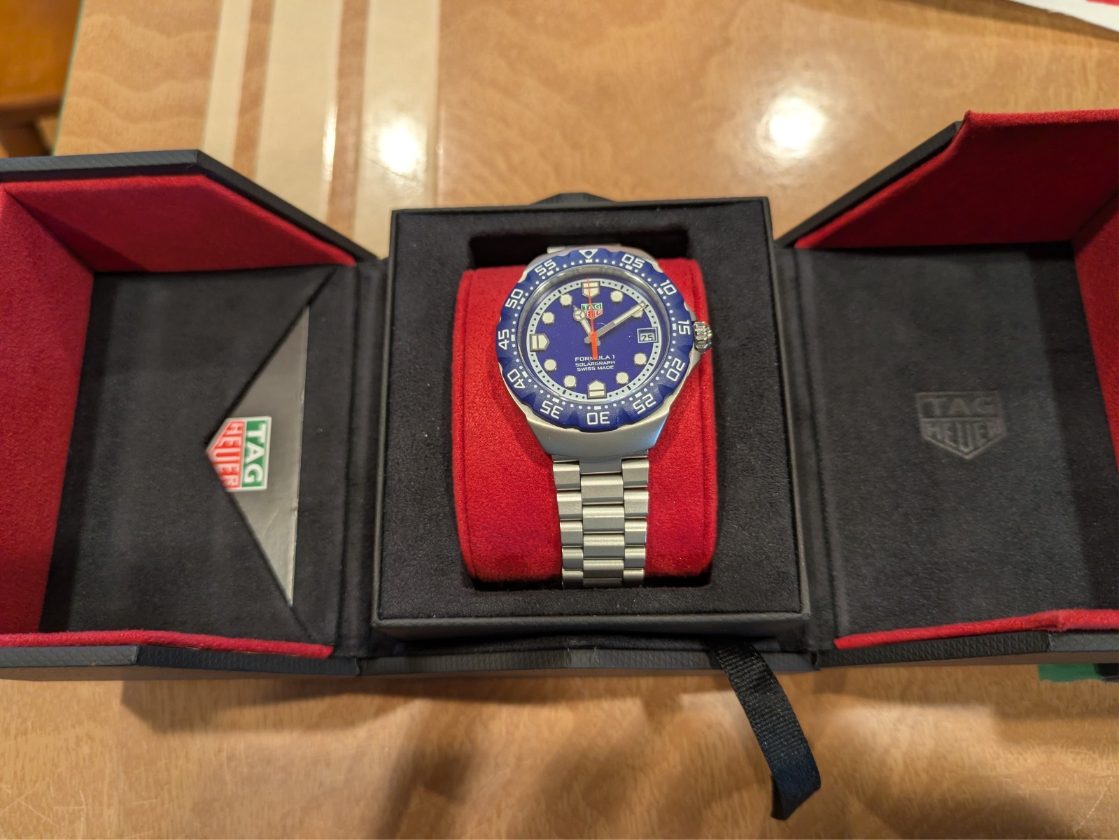 tag heuer formula 1 solargraph