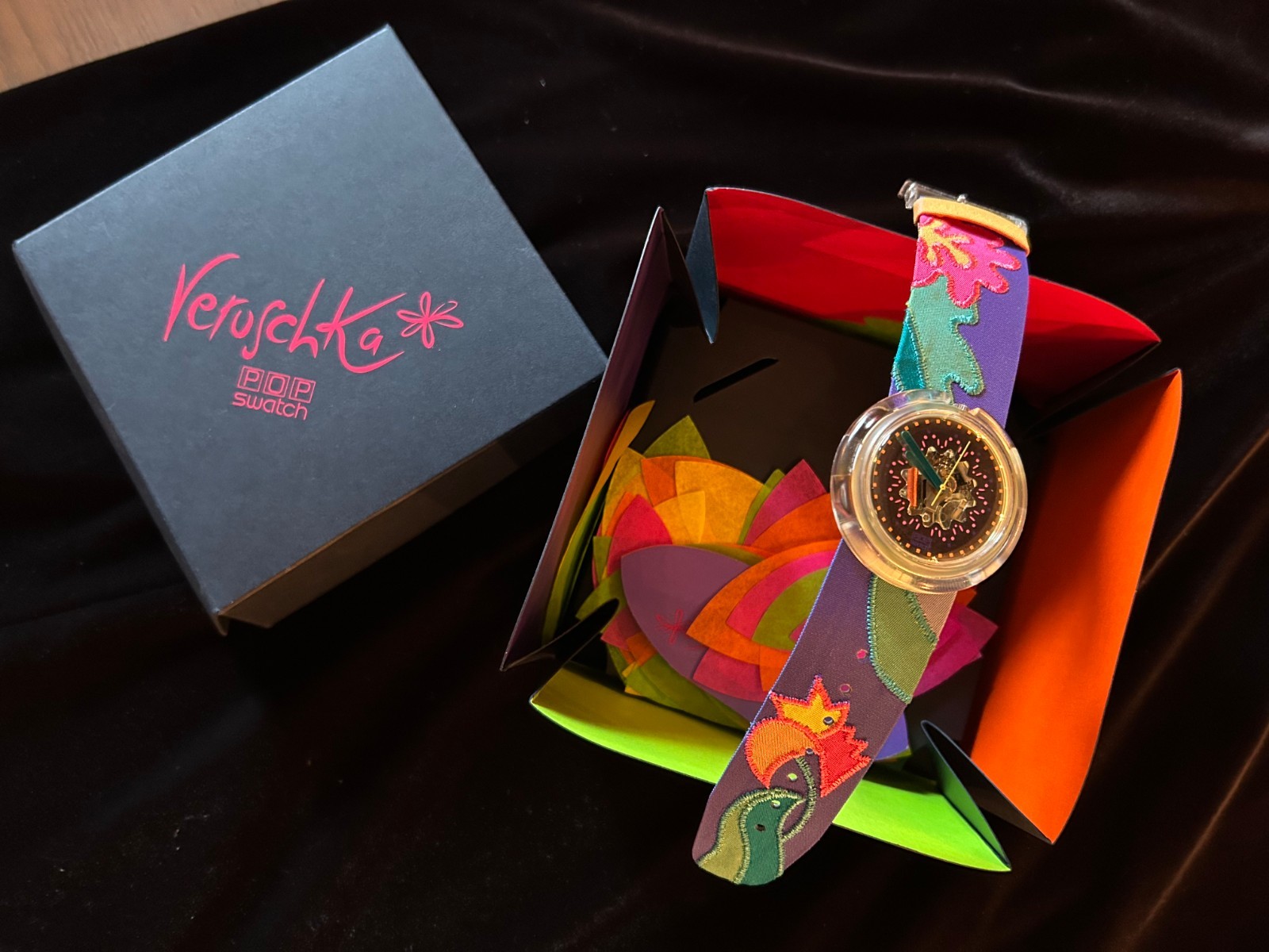 Pop Swatch “Veruschka” PWZ103 (1992 Mother’s Day Special Edition)