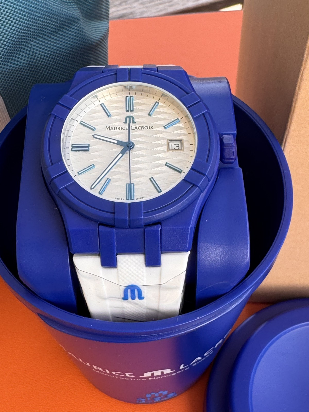 Maurice Lacroix AIKON #tide 40mm Quartz White AI2008-BBB11-300-0 Full Set BNIB