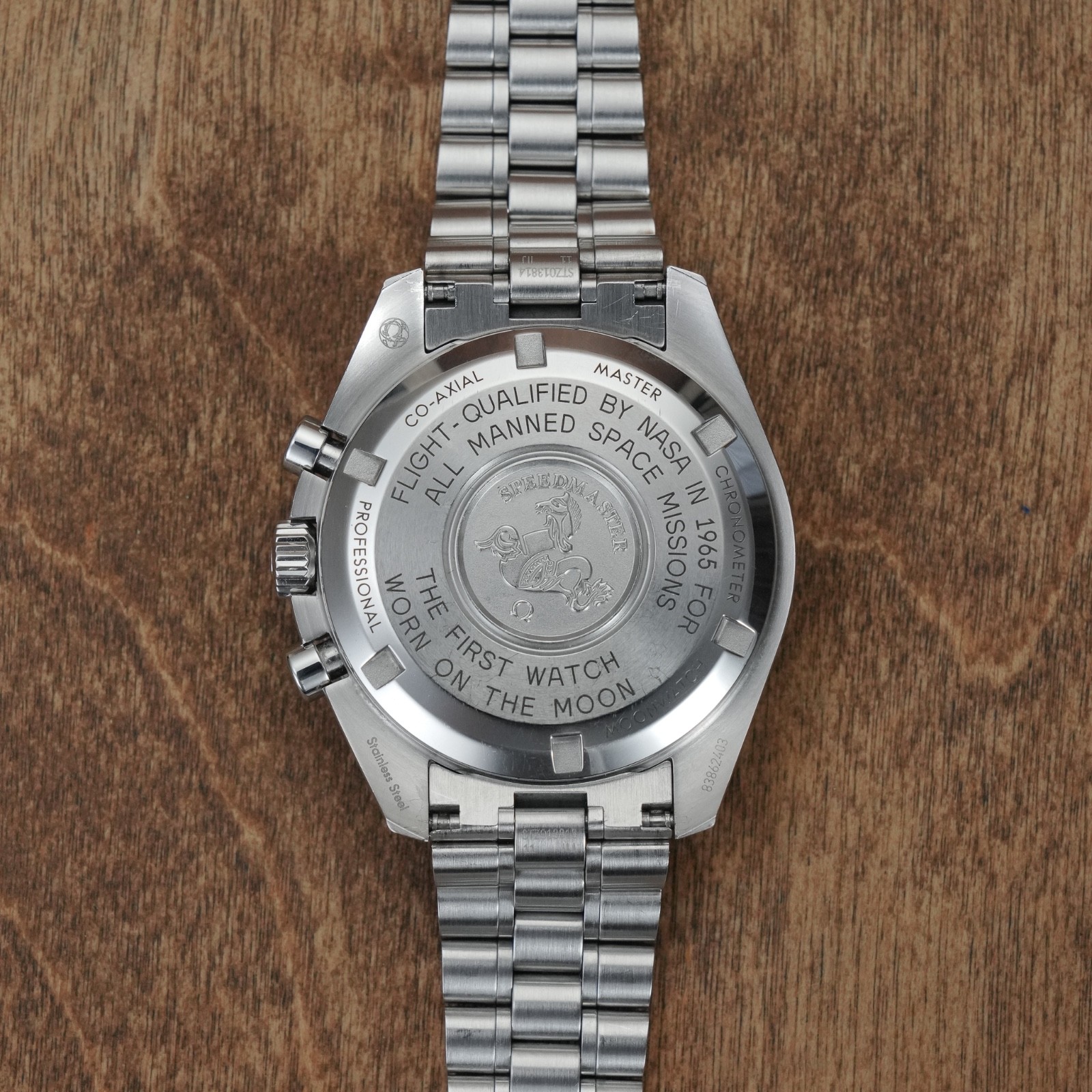 2022 OMEGA Speedmaster Moonwatch Professional 310.30.42.50.01.001