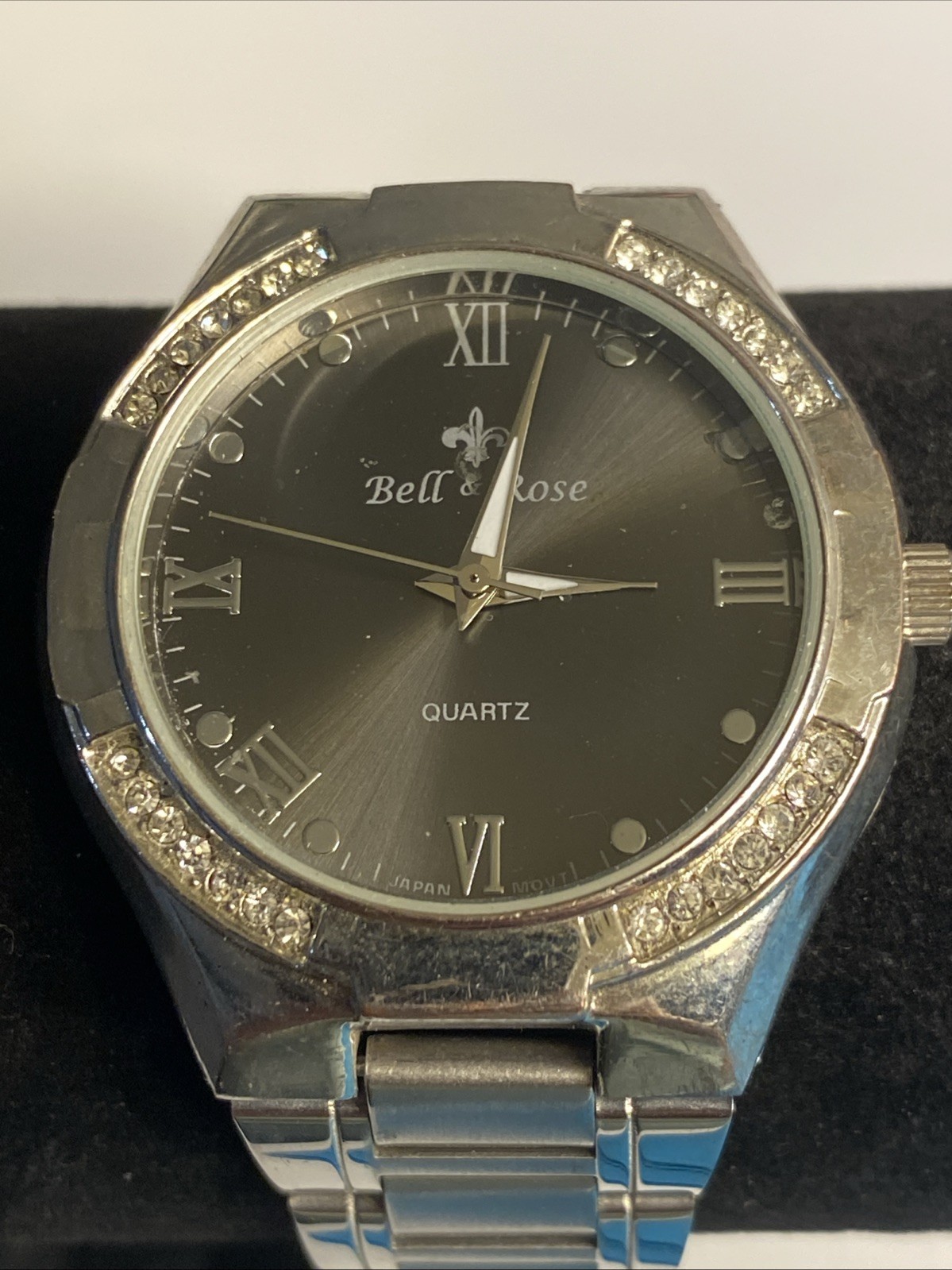 Bell & Rose Watch Men Silver Tone Round Face 38MM New Battery