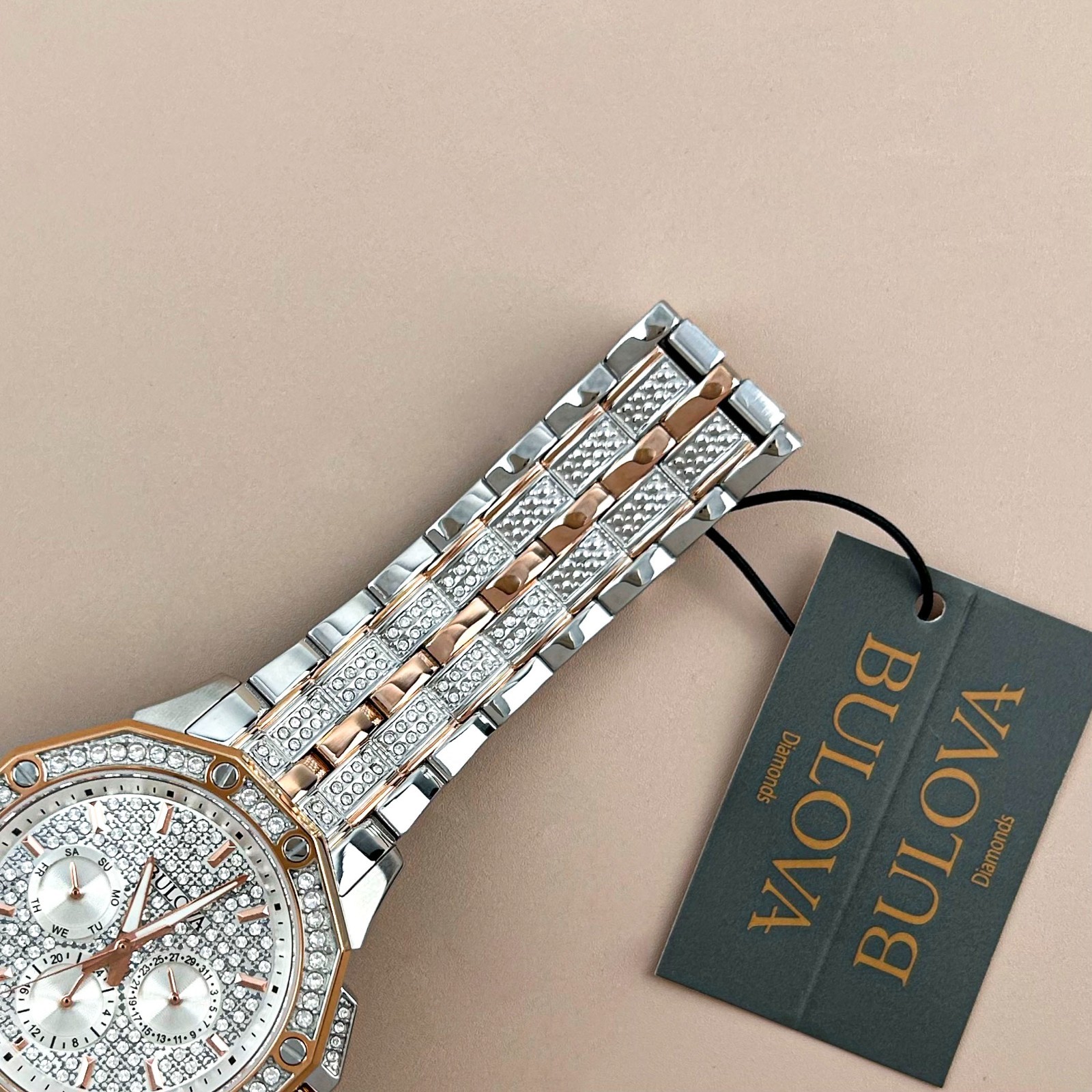 Bulova 98C133 Octava Men’s Two-Tone Gold Silver Crystal Quartz Watch 41.5mm