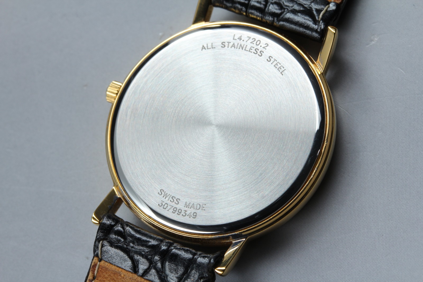 [Near MINT] LONGINES L4.720.2 33mm Gold Dial Date Quartz Men’s Watch