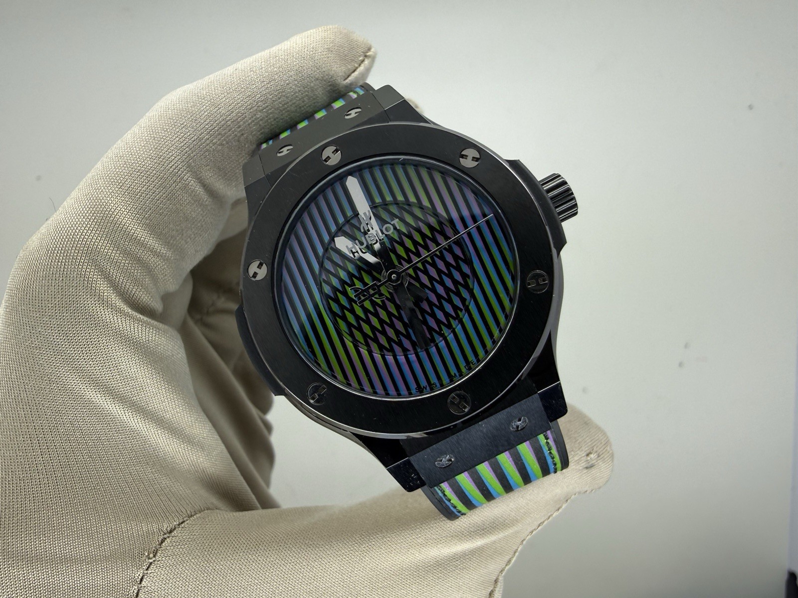 2020 Hublot Classic Fusion Ceramic Titanium 38mm Watch 565.CX.8900.VR.CZD19 B+P