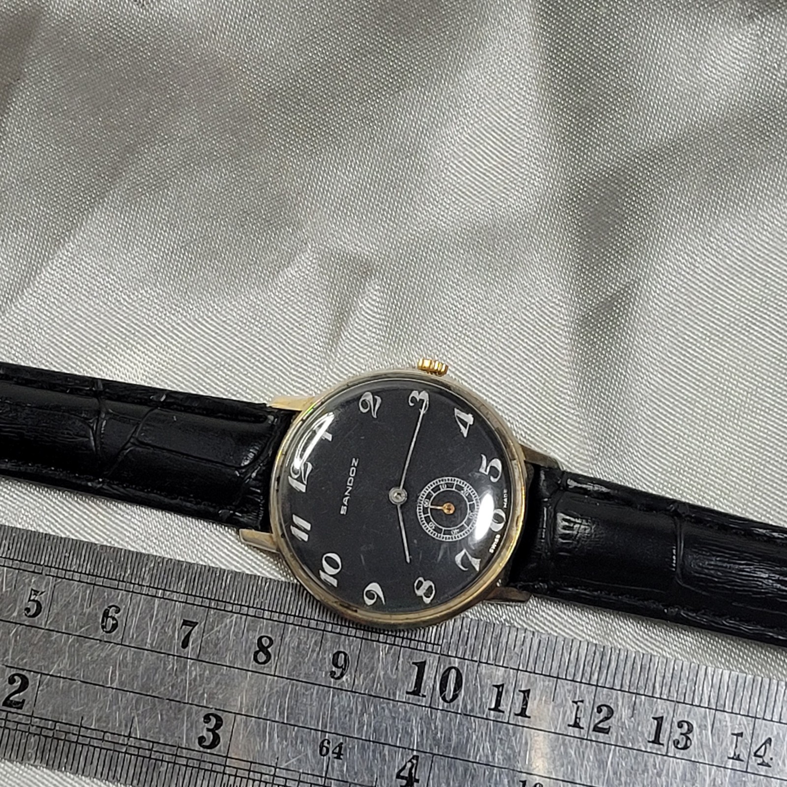 Vintage Sandoz 567Y-72 Sub Second Manual Wind Black Dial 33mm Men Watch Swiss
