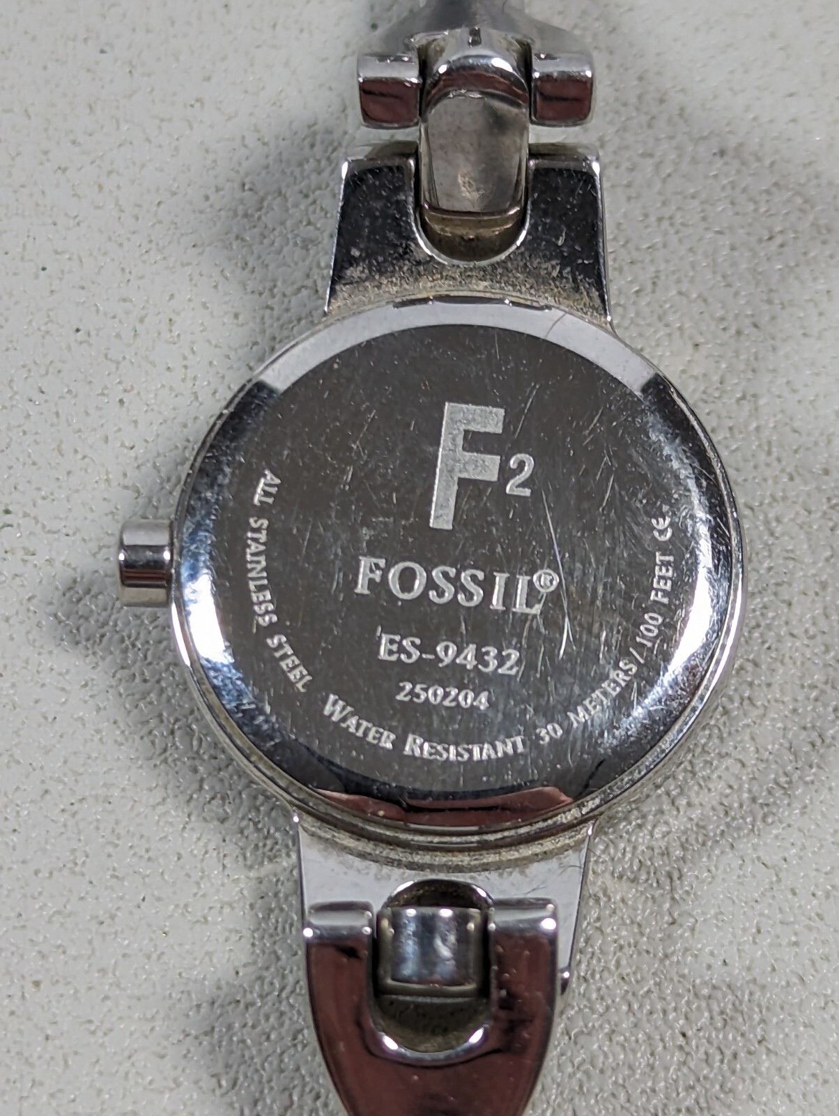 Fossil F2 Blue Dial Round Silver Tone Case Bar Style Bracelet Band Watch 6.25 In