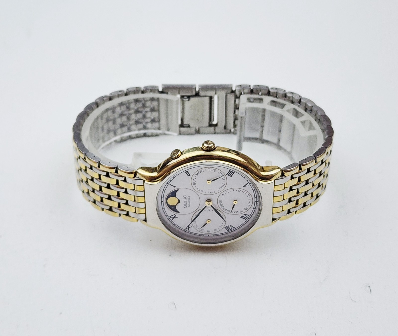 Men’s JAPAN Vintage 1988 MULTIFUNCTION MOONPHASE Watch SEIKO 7F38-7020. Midsize