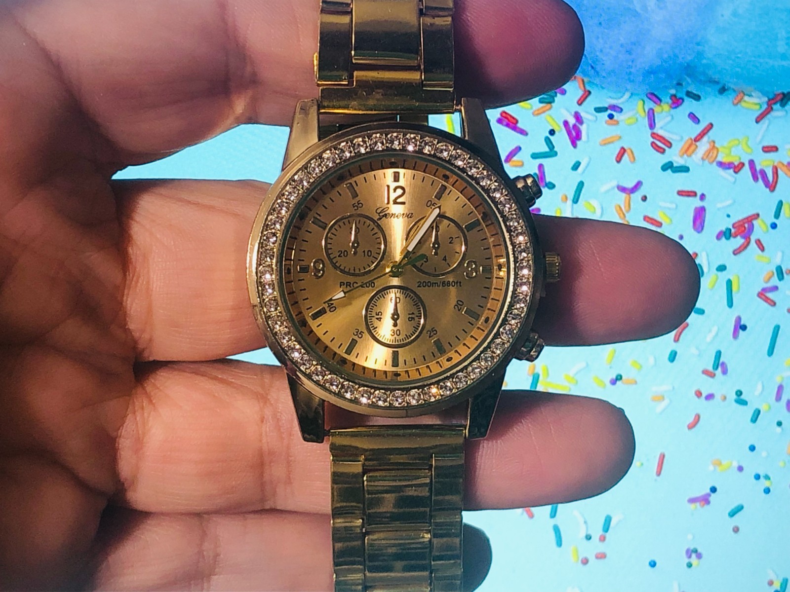 Men’s Watch – Geneva – Gold Face Casing & Band Numerical Second Hand Quartz -NEW