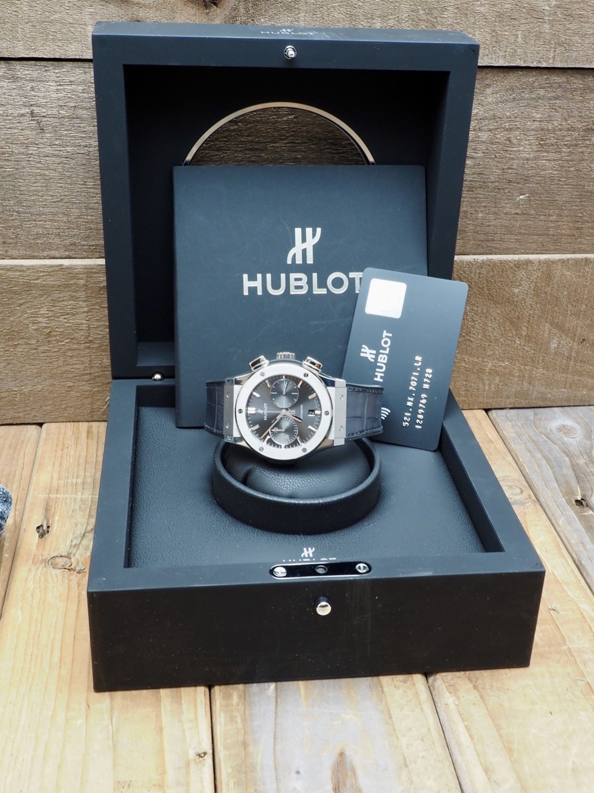 Hublot Classic Fusion Chronograph Racing Gray Titanium 99% LNIB 521NX7071LR
