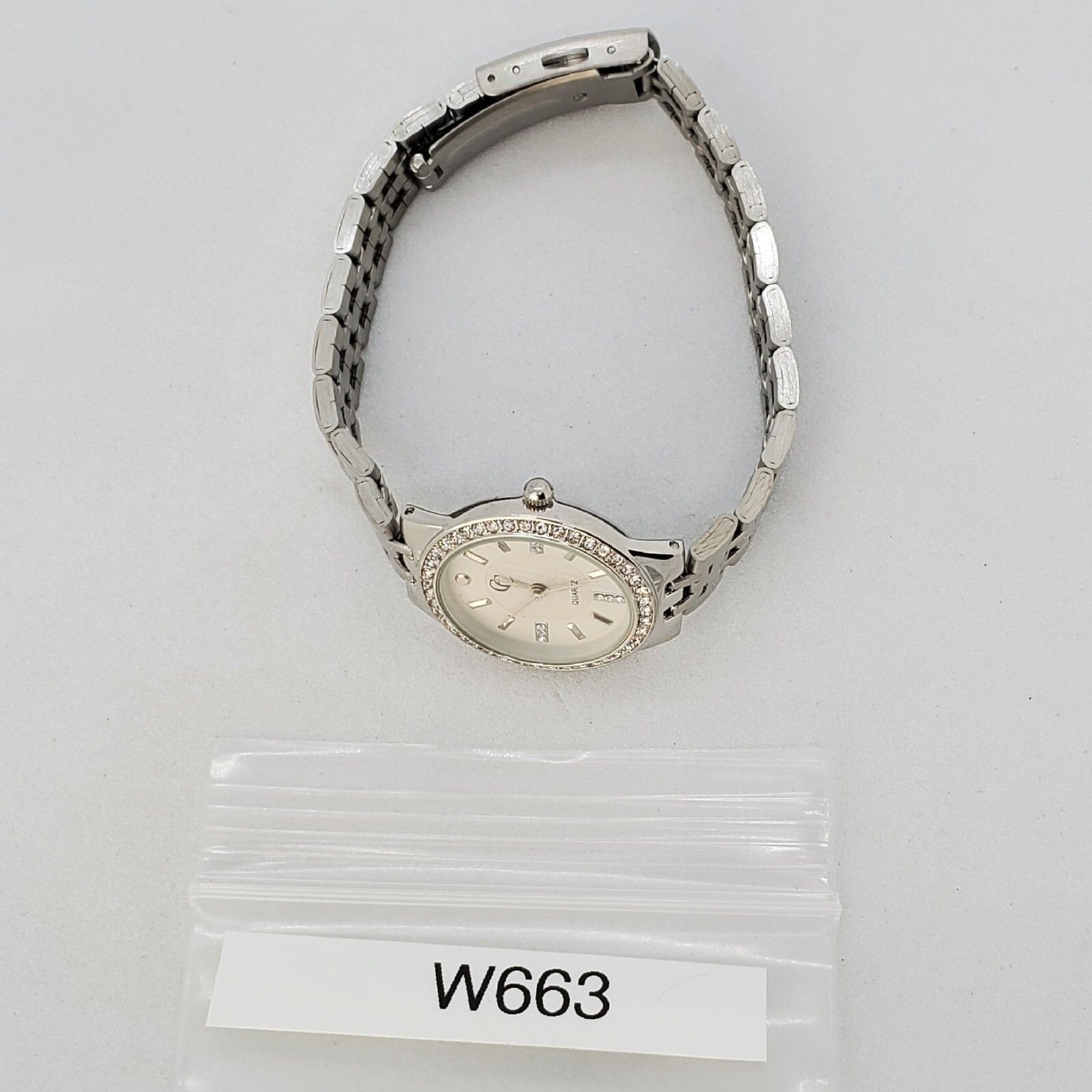 Women’s Watch 28MM Crystal Bezel Gray Dial Bracelet Band 7.25″ New Battery