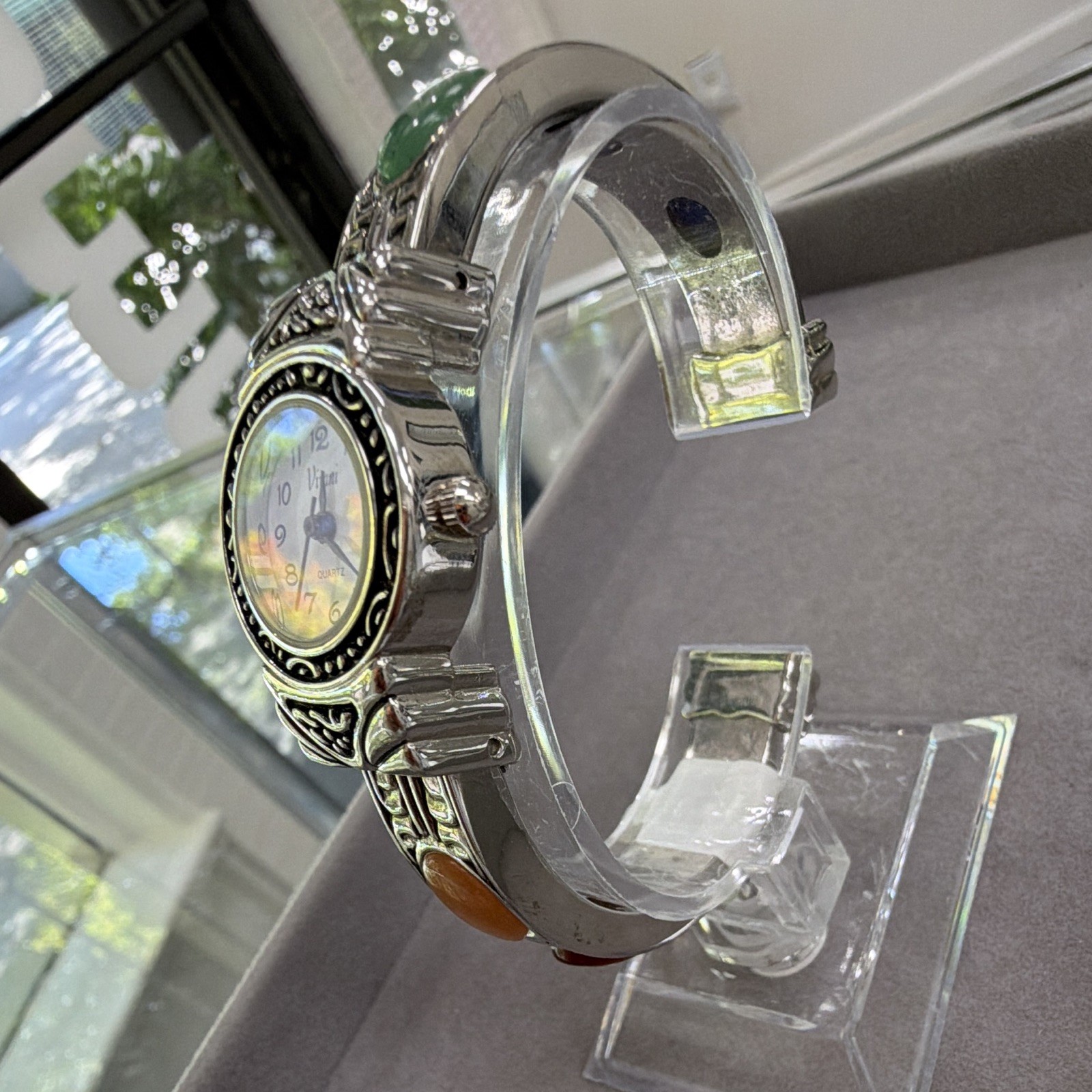 Vivani Women’s Quartz Analog Wristwatch Silver Tone Bangle White Dial Stones