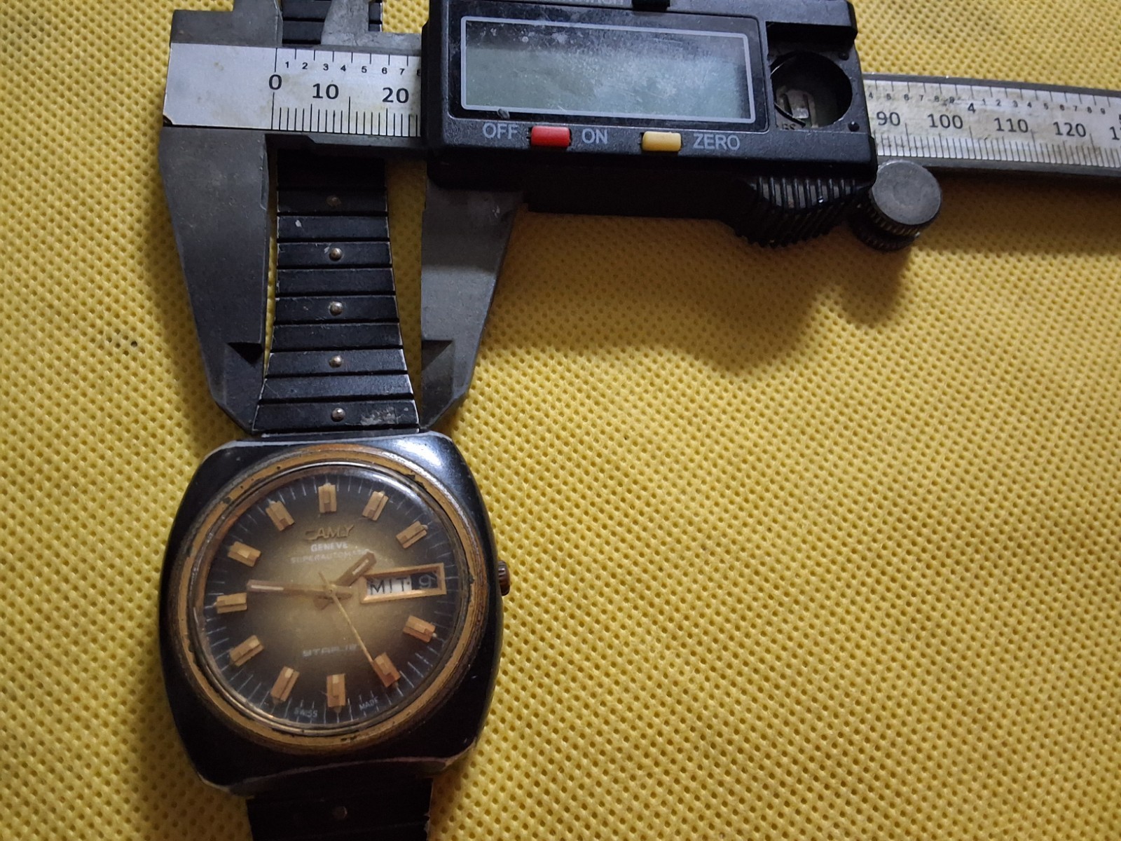 Vintage Camy Geneve Starjet Automatic 17 jewels Swiss Made Wrist Watch 40 mm.