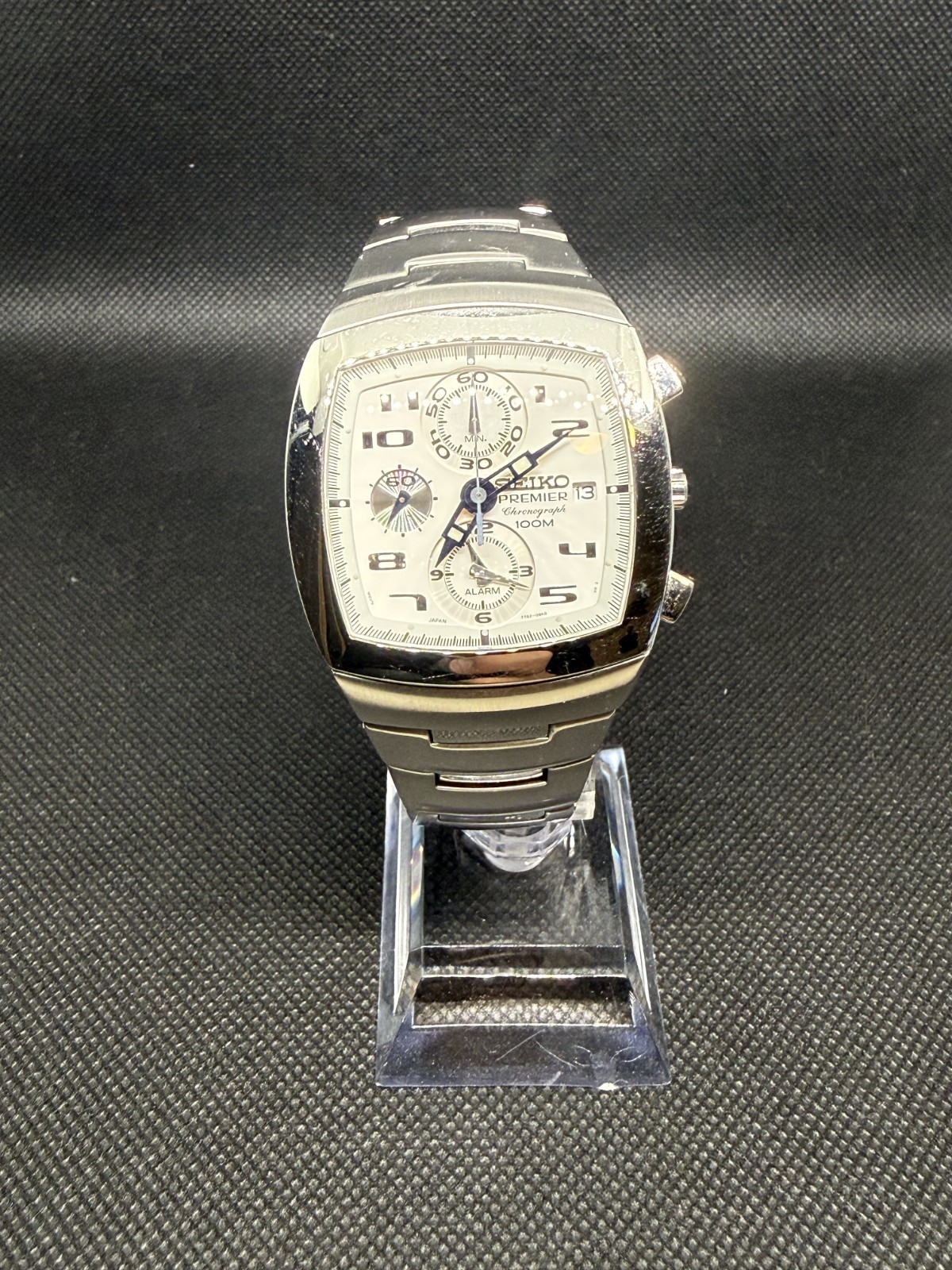 Seiko Premier Chronograph 7T62-0BG0 – White Dial Stainless Steel Men’s Watch