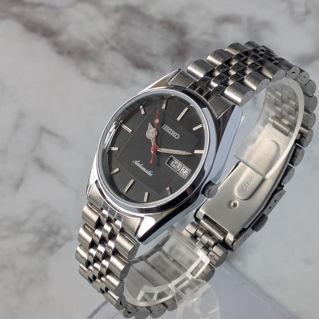 SEIKO 1980-1989 Automatic Black Dial Watch 35mm Wrist 19cm From Japan