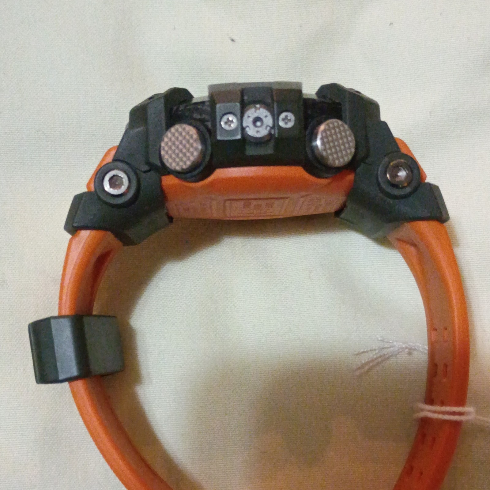Casio G-SHOCK Mudmaster GG-B100 Bluetooth Carbon Quad 200m Orange/Black