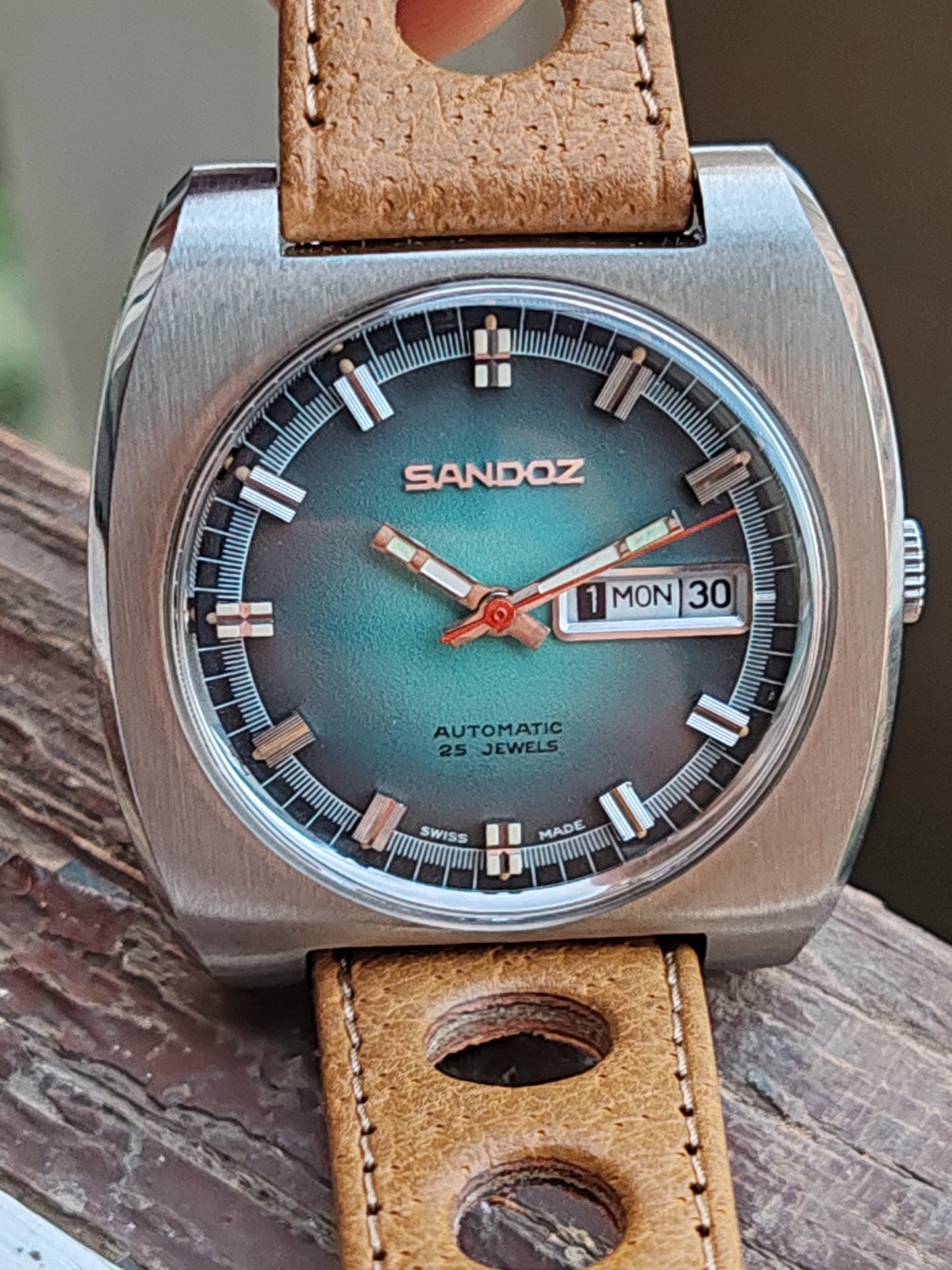 Sandoz Automatic 1746Z-84-8 Teal Gradient Dial Vintage 1970s