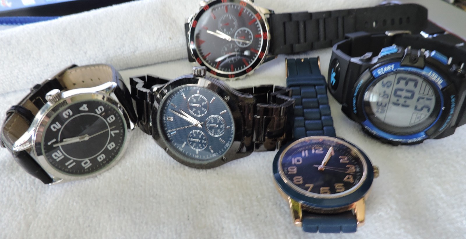 5pc Assorted Mens Watches lot All working condition New batteries