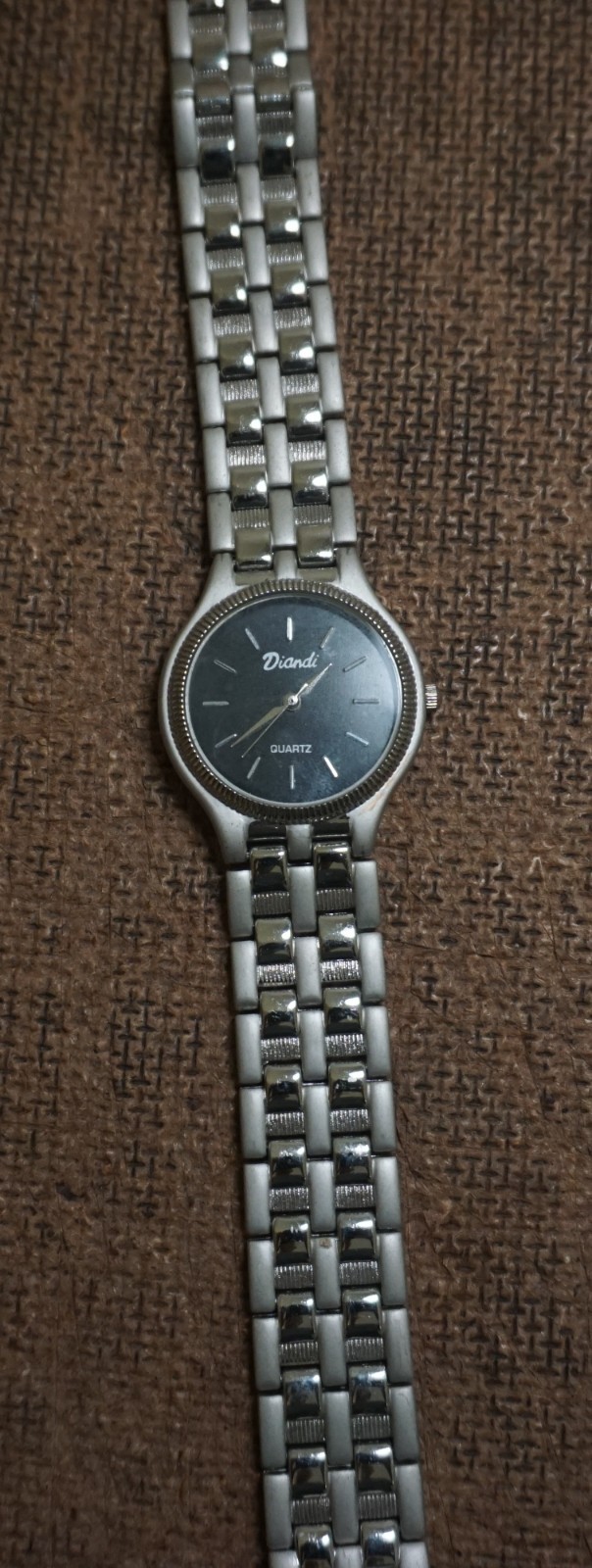 21 mens watch QUARTZ NEW OLD STOCK CHINA W/ JAPAN MOVEMENTS ALL NEED BATTERIES